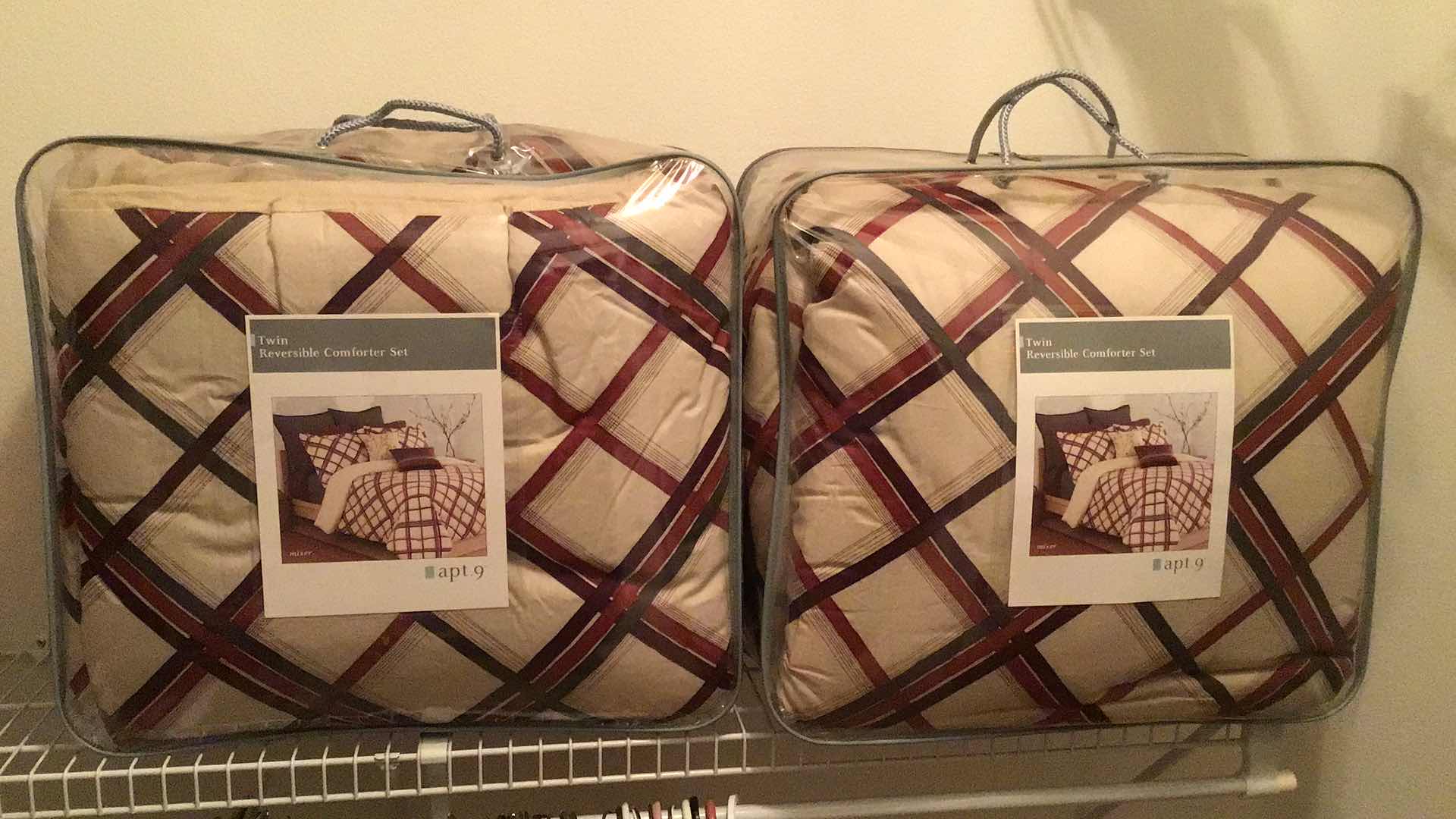 Photo 1 of 2 NEW APT 9 TWIN REVERSIBLE COMFORTER SETS