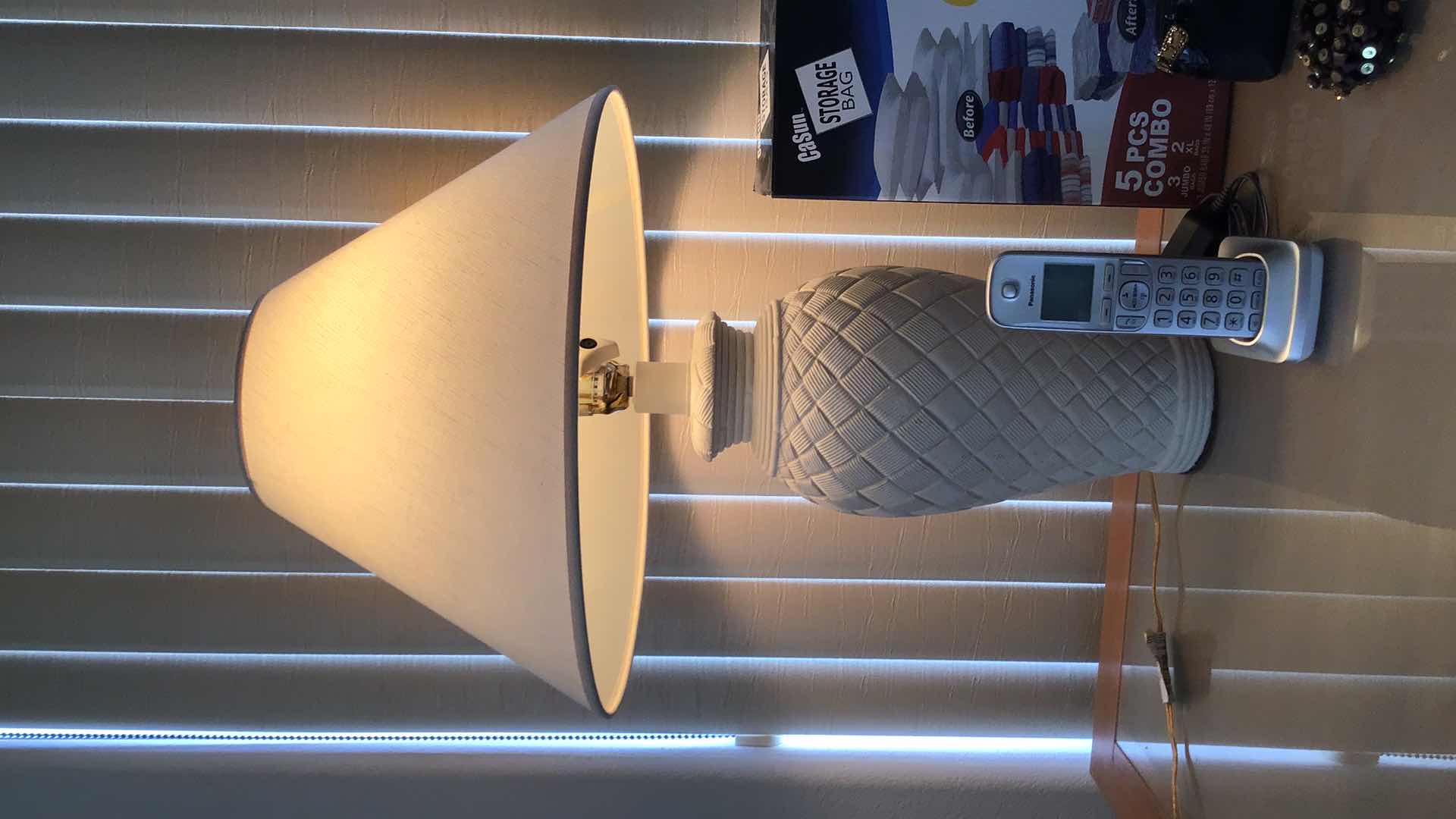 Photo 5 of HOME ASSORTMENT LAMP, UNIQUE BRACELET, LEATHER COIN PURSE AND MORE