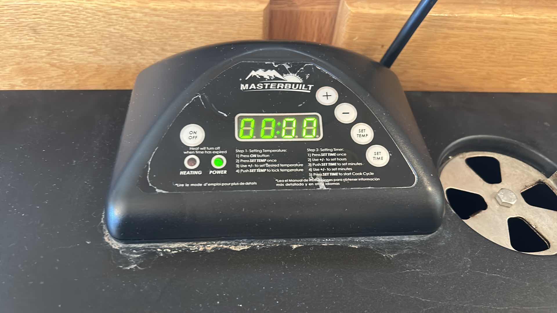 Photo 2 of MASTERBUILT ELECTRIC WOOD/CHARCOAL SMOKER (TESTED)