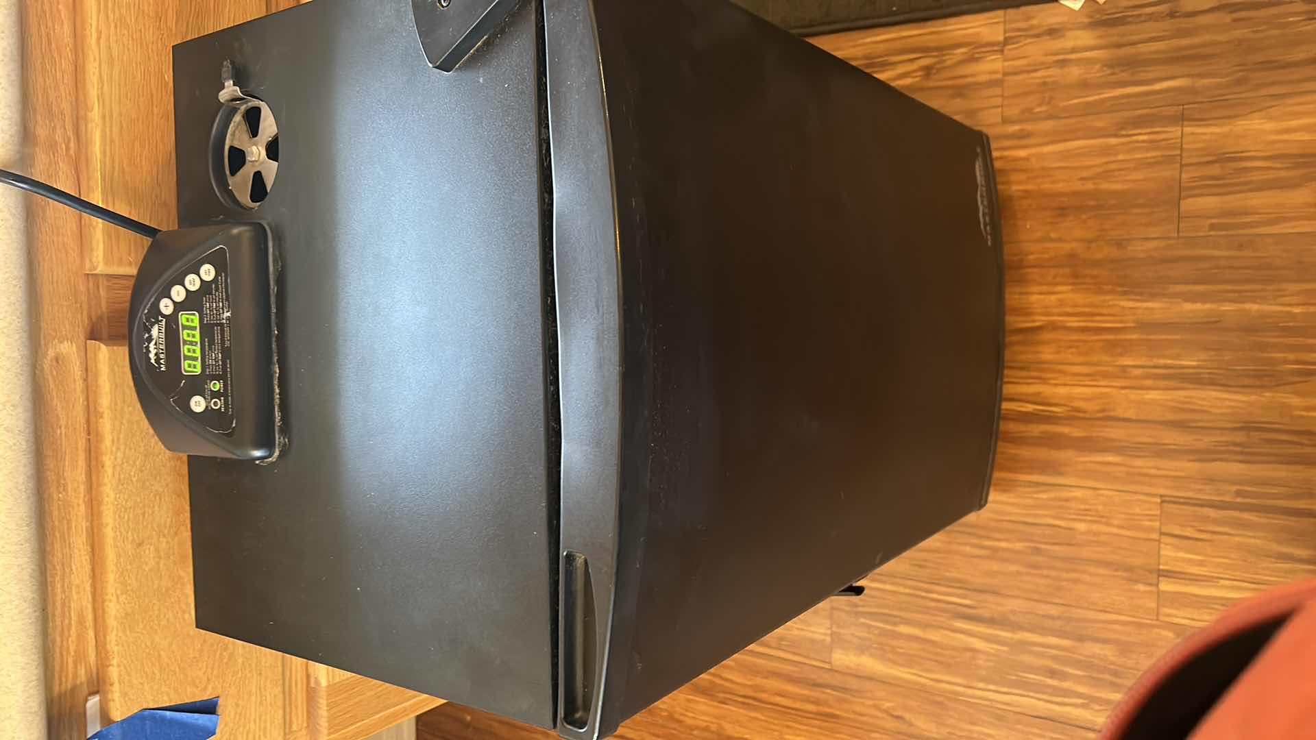 Photo 1 of MASTERBUILT ELECTRIC WOOD/CHARCOAL SMOKER (TESTED)