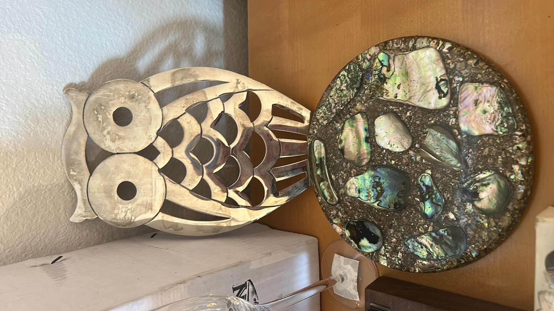 Photo 1 of HOME DECOR ASSORTMENT