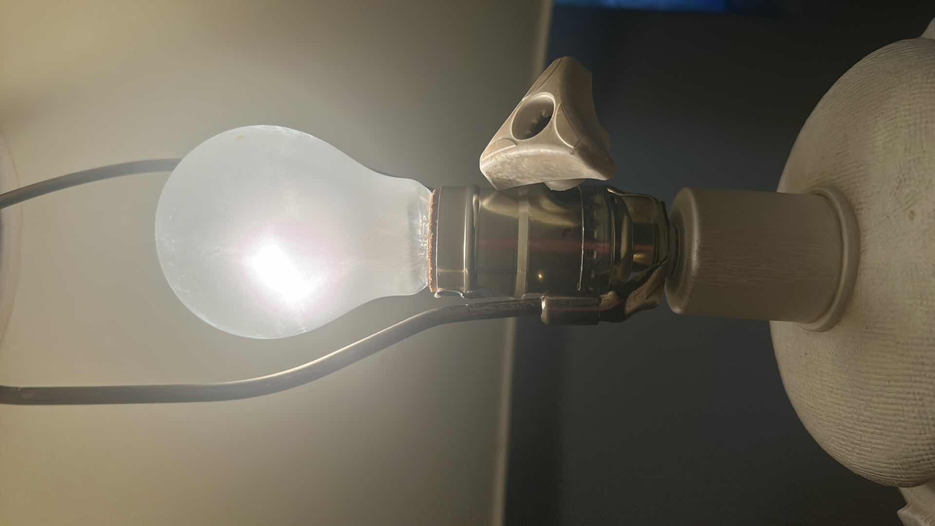 Photo 1 of IVORY PLASTER TABLE LAMP W LINEN SHADE H29”