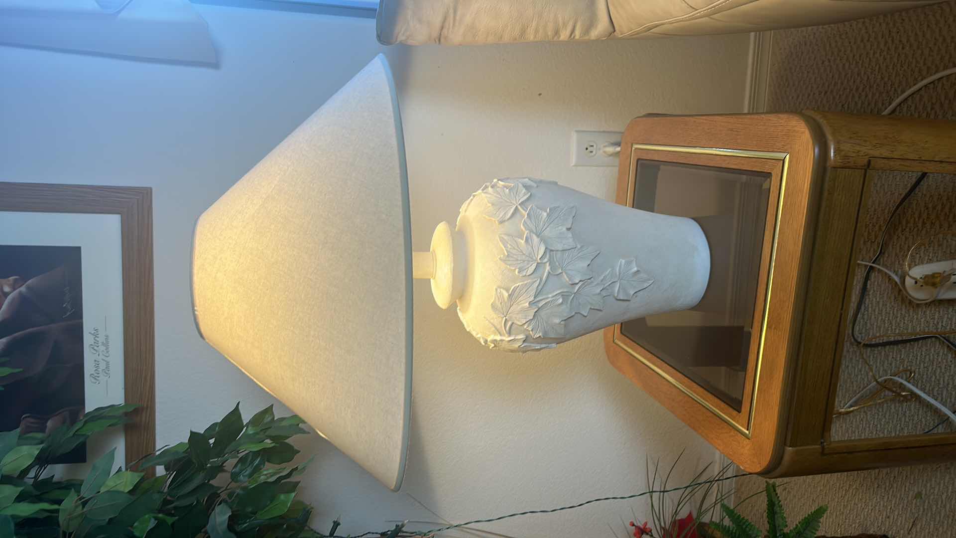Photo 1 of IVORY PLASTER TABLE LAMP W LINEN SHADE H29”