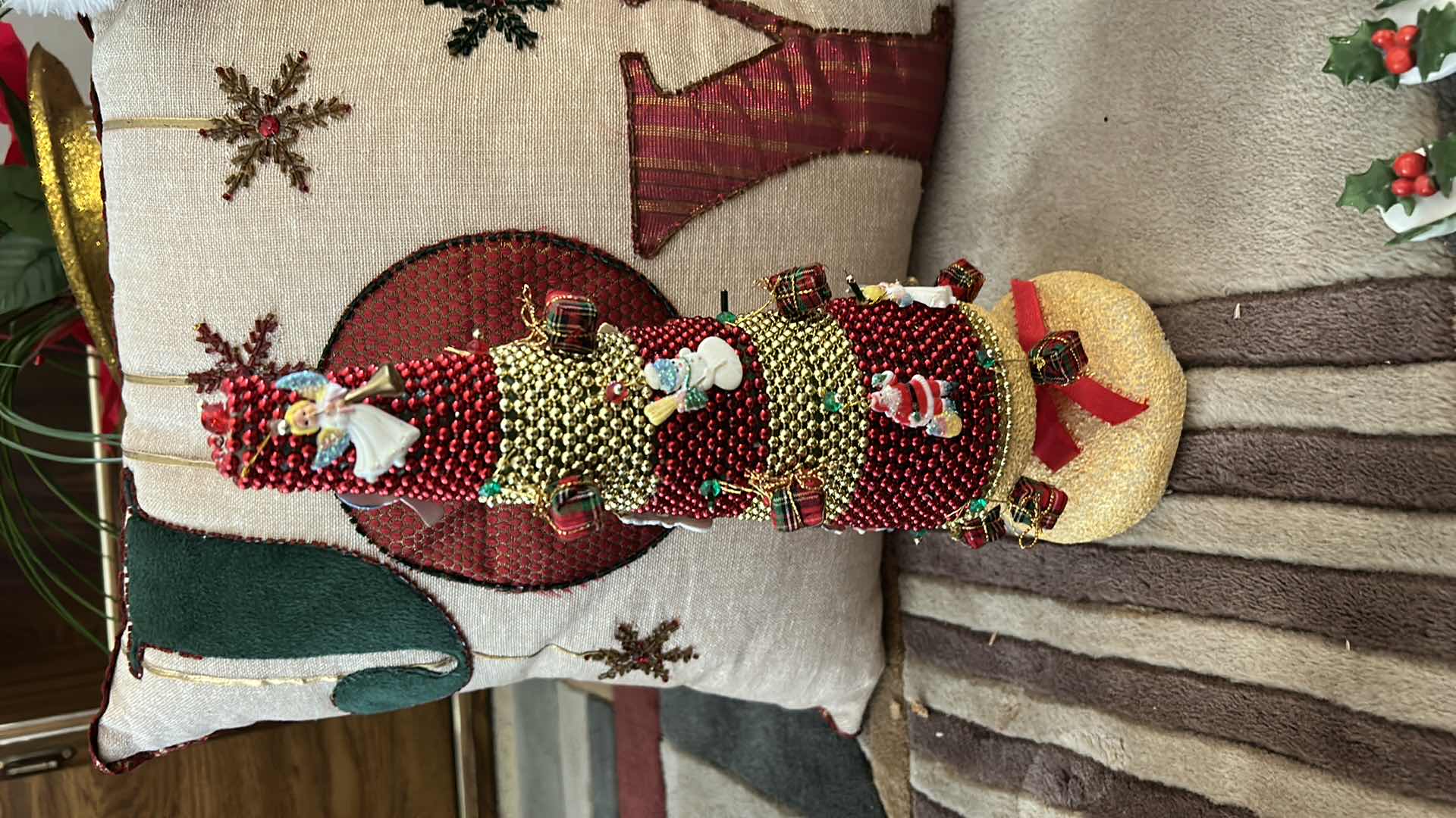 Photo 3 of CHRISTMAS ASSORTMENT