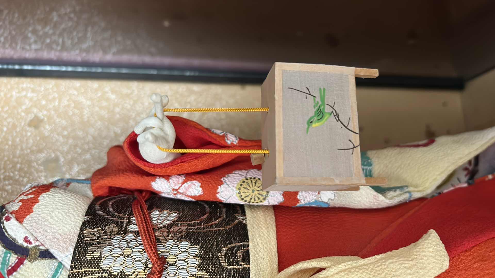 Photo 1 of NISHI GEISHA DOLL MADE IN JAPAN HEIGHT IN BOX 21”