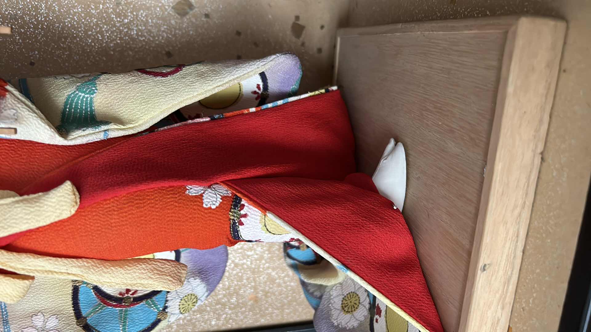 Photo 1 of NISHI GEISHA DOLL MADE IN JAPAN HEIGHT IN BOX 21”