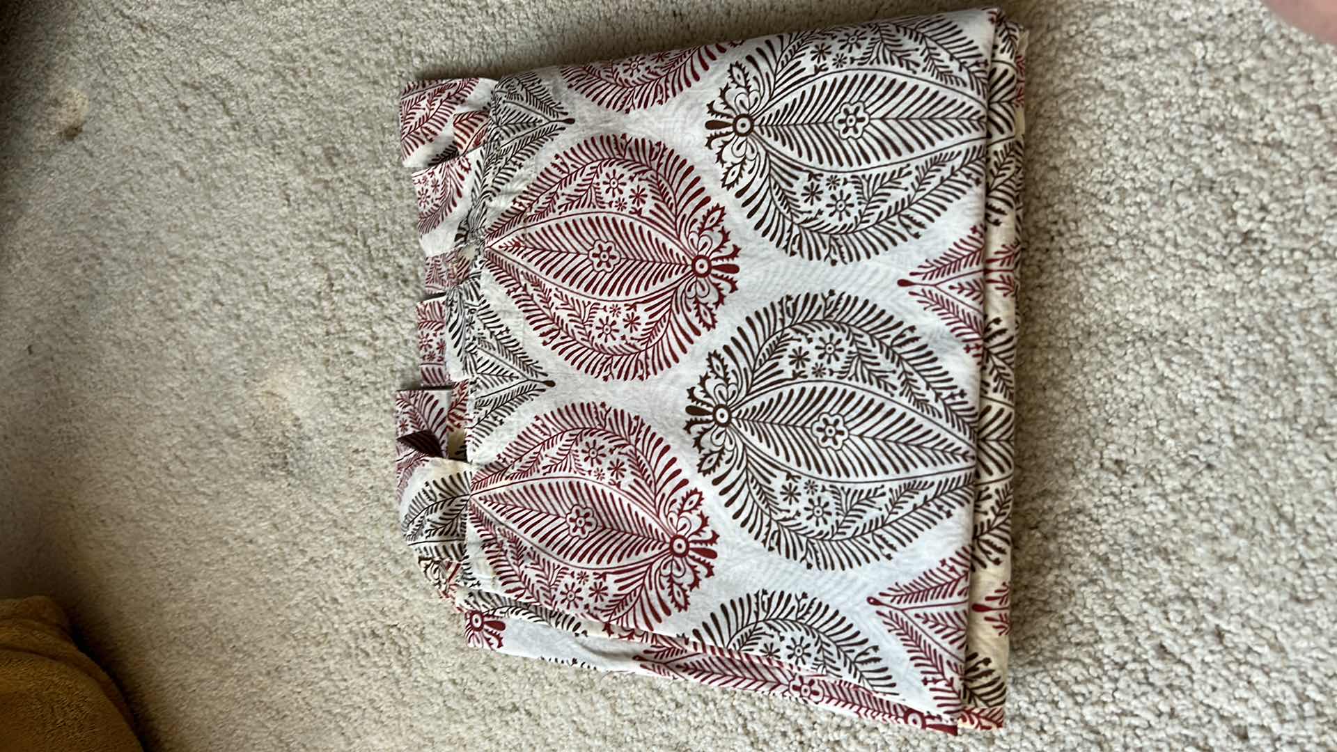 Photo 1 of 3 SETS OF WINDOW PANELS AND RUG ANTI SLIP PAD