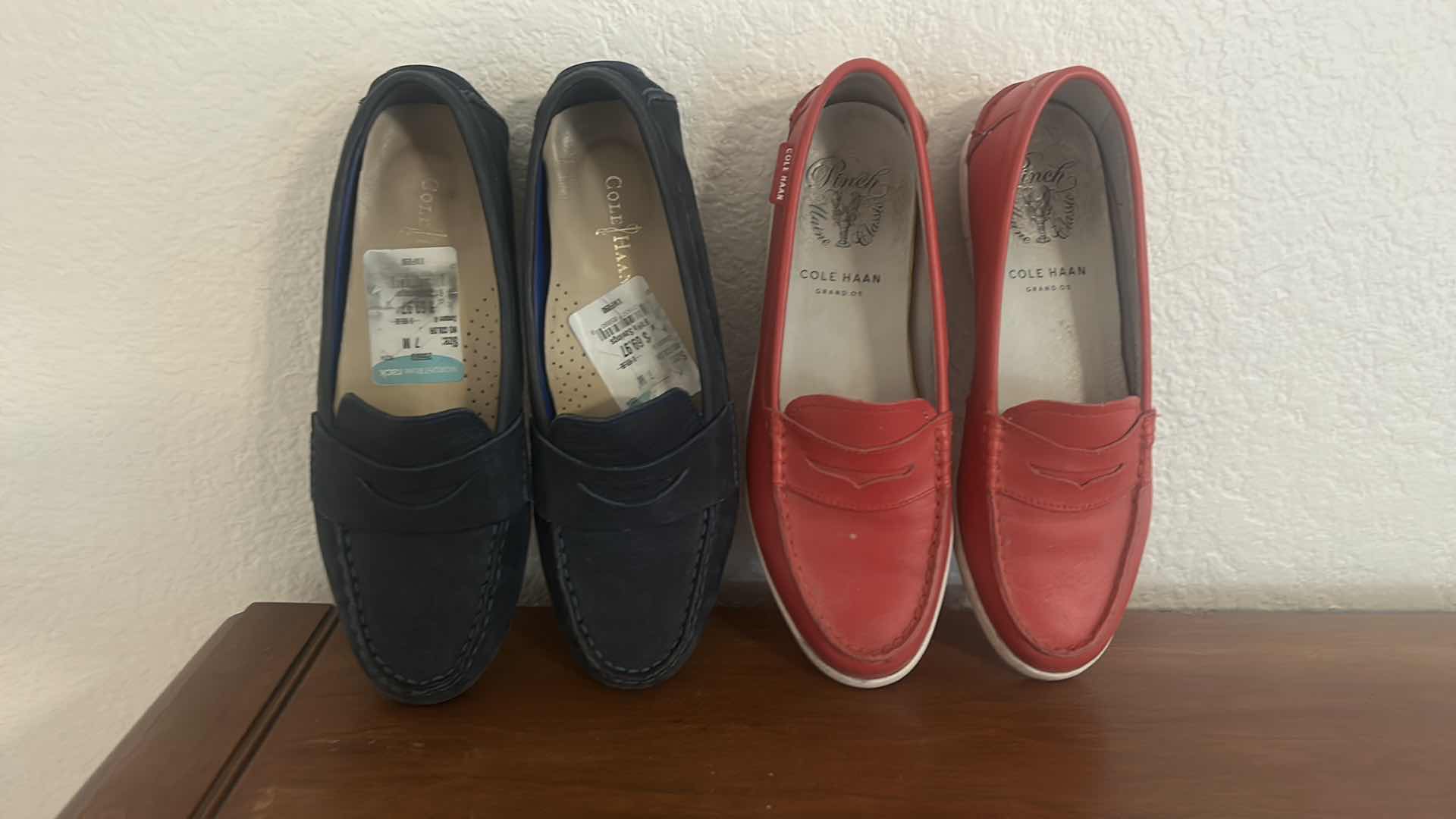 Photo 1 of 2 PAIR COLE HAAN LEATHER SLIP ONS SIZE 7