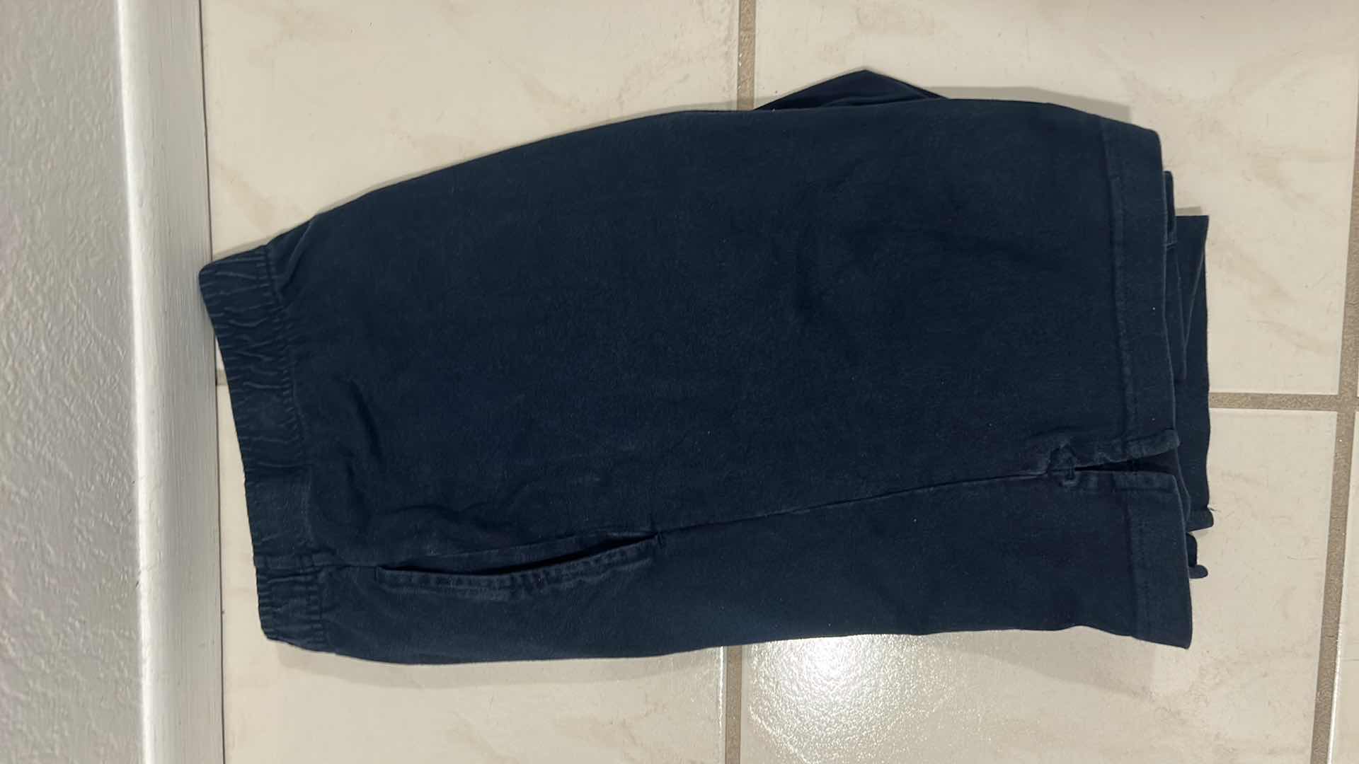 Photo 1 of 5 PAIRS MENS CARGO SHORTS SIZE 36” x 38”