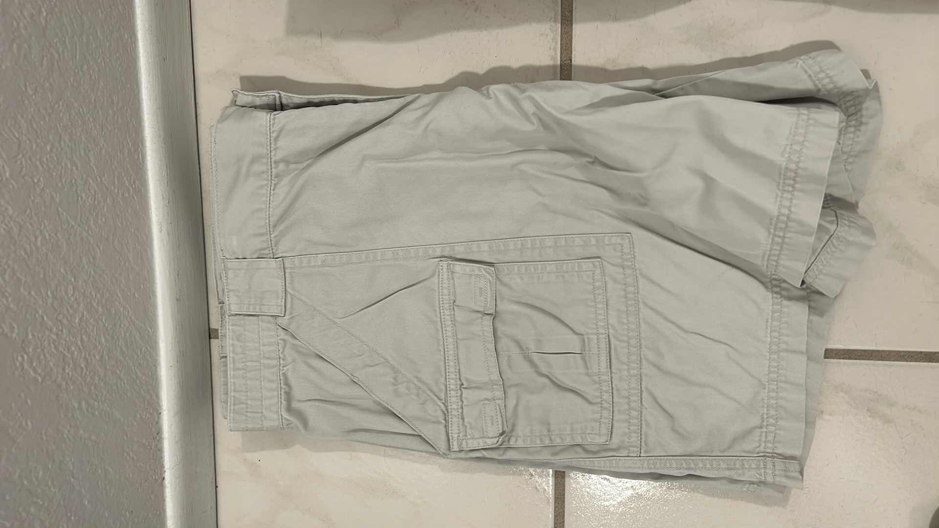 Photo 1 of 5 PAIRS MENS CARGO SHORTS SIZE 36” x 38”