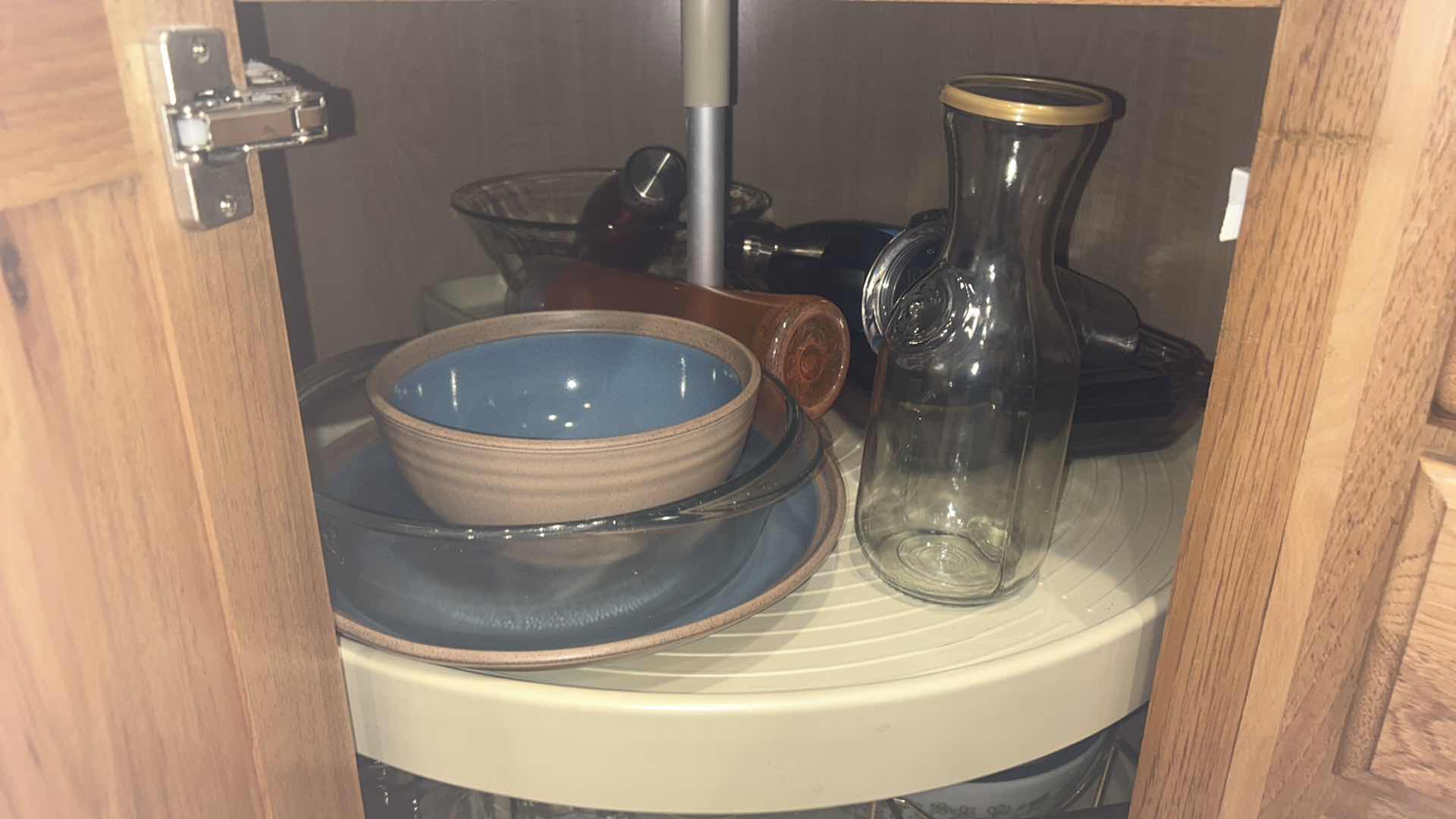 Photo 1 of CONTENTS OF KITCHEN CORNER CABINET