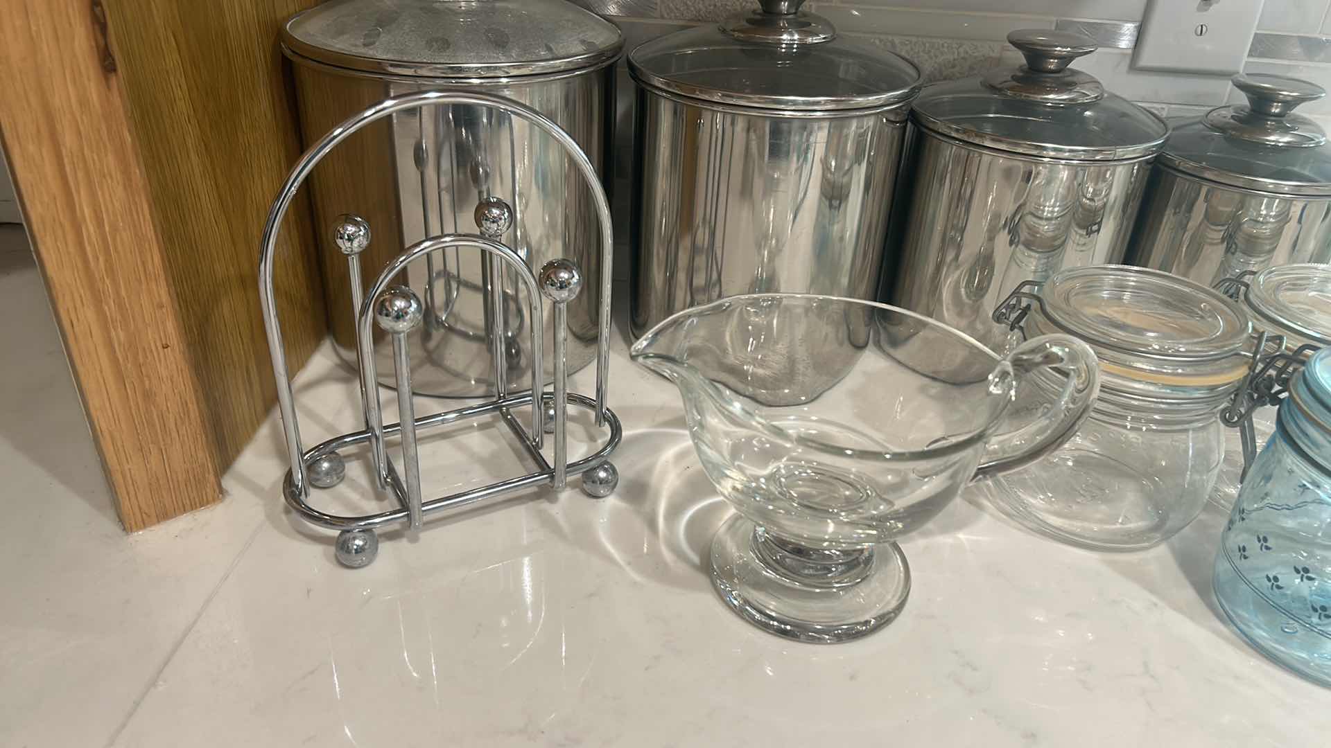 Photo 1 of KITCHEN ASSORTMENT