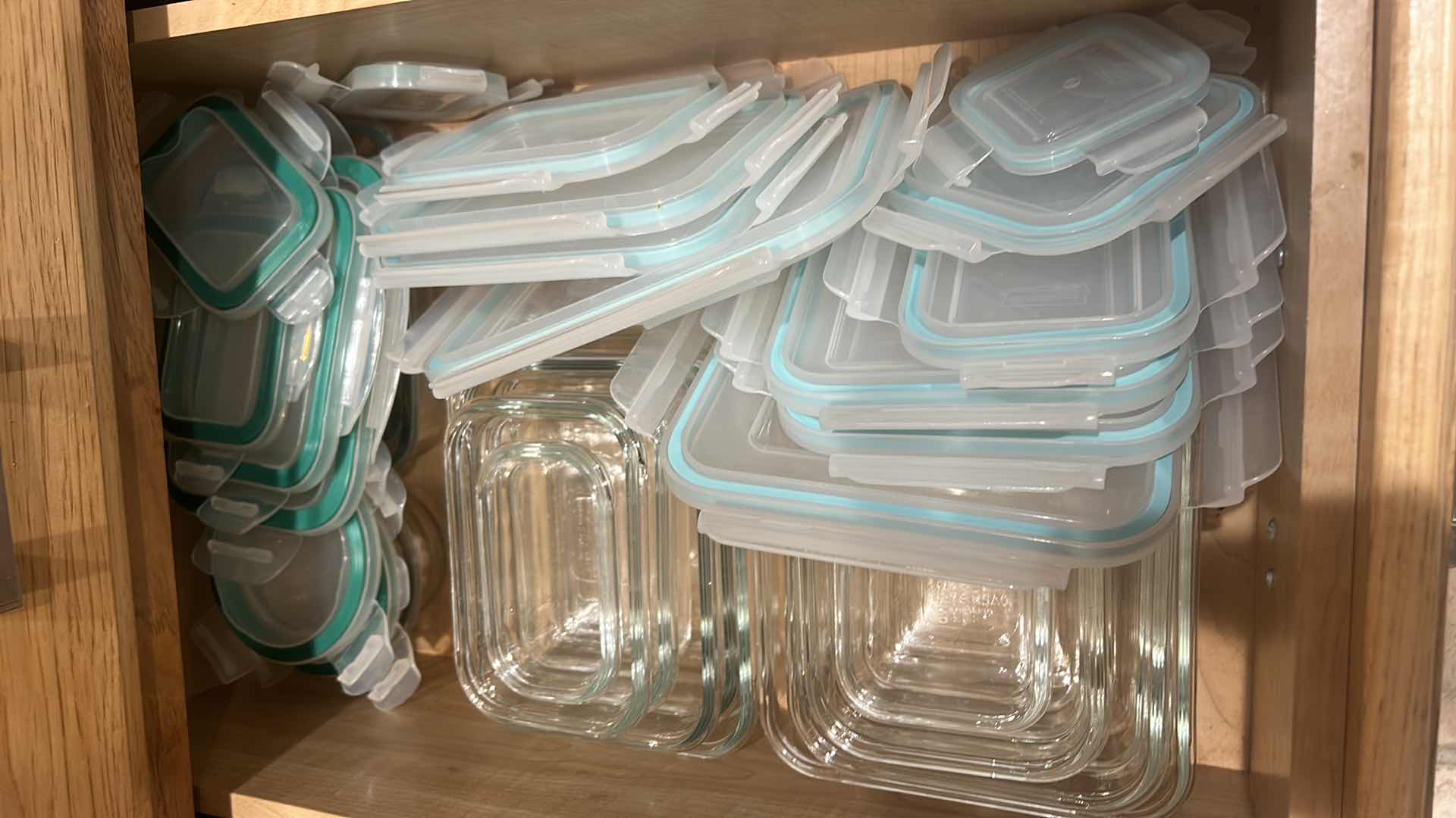 Photo 1 of CONTENTS OF KITCHEN DRAWER