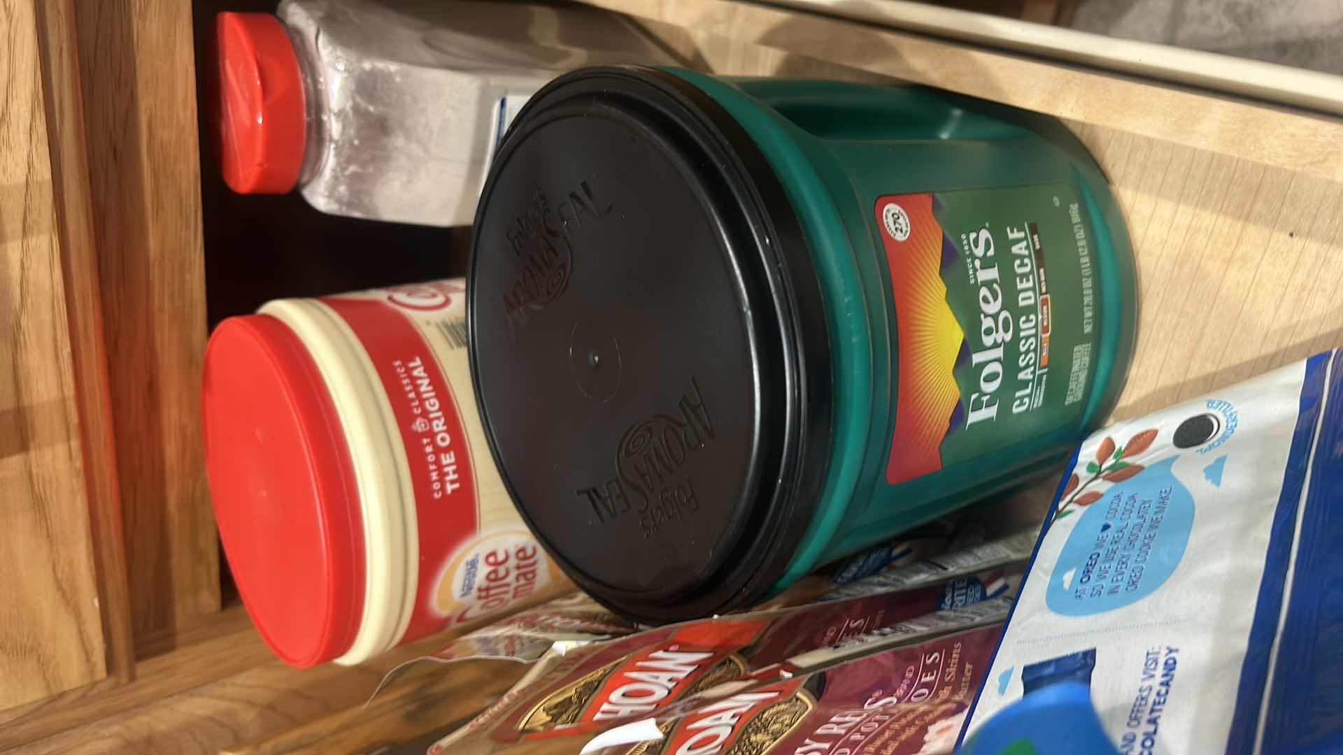 Photo 1 of CONTENTS OF KITCHEN DRAWER