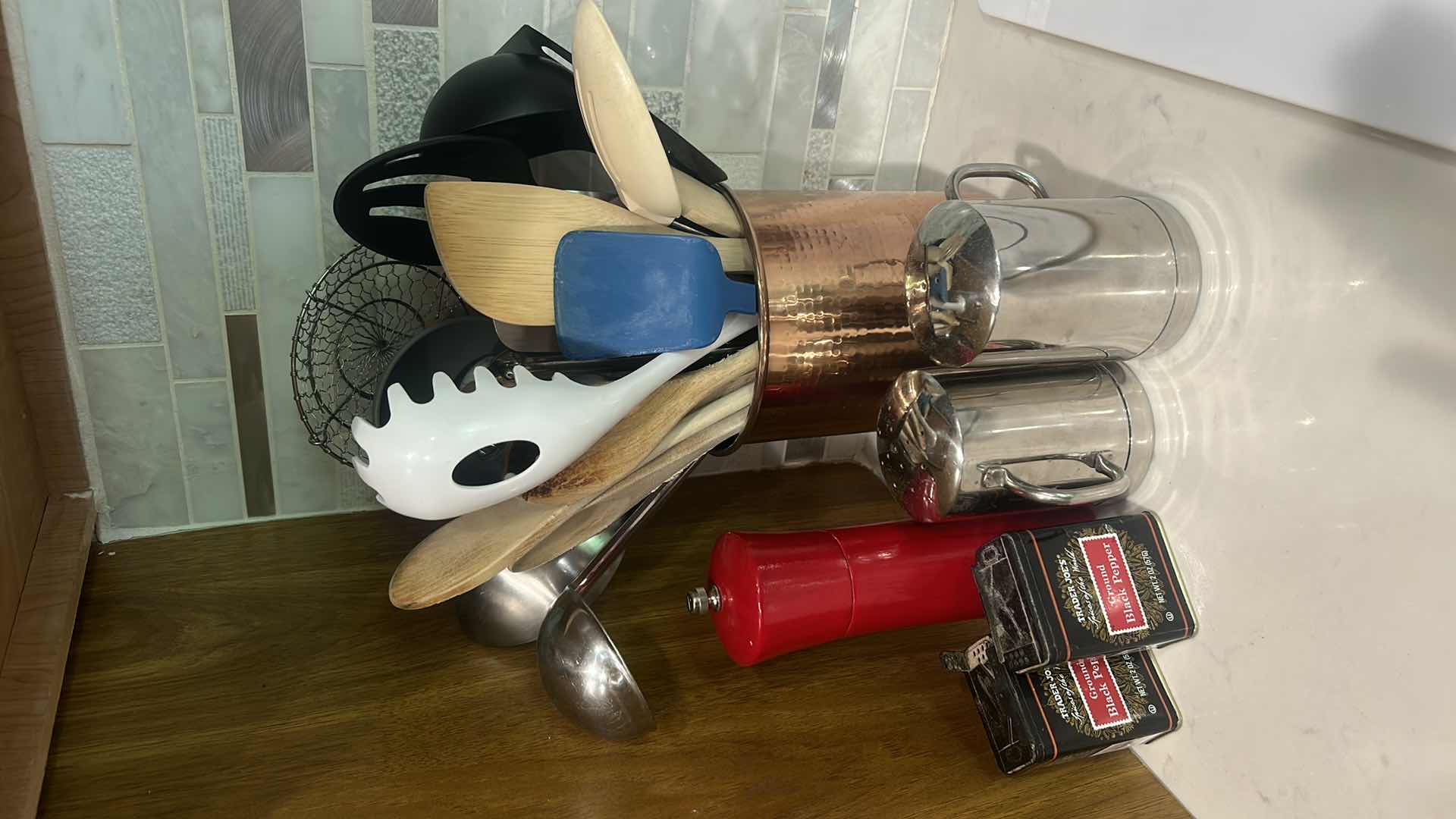 Photo 1 of KITCHEN ASSORTMENT