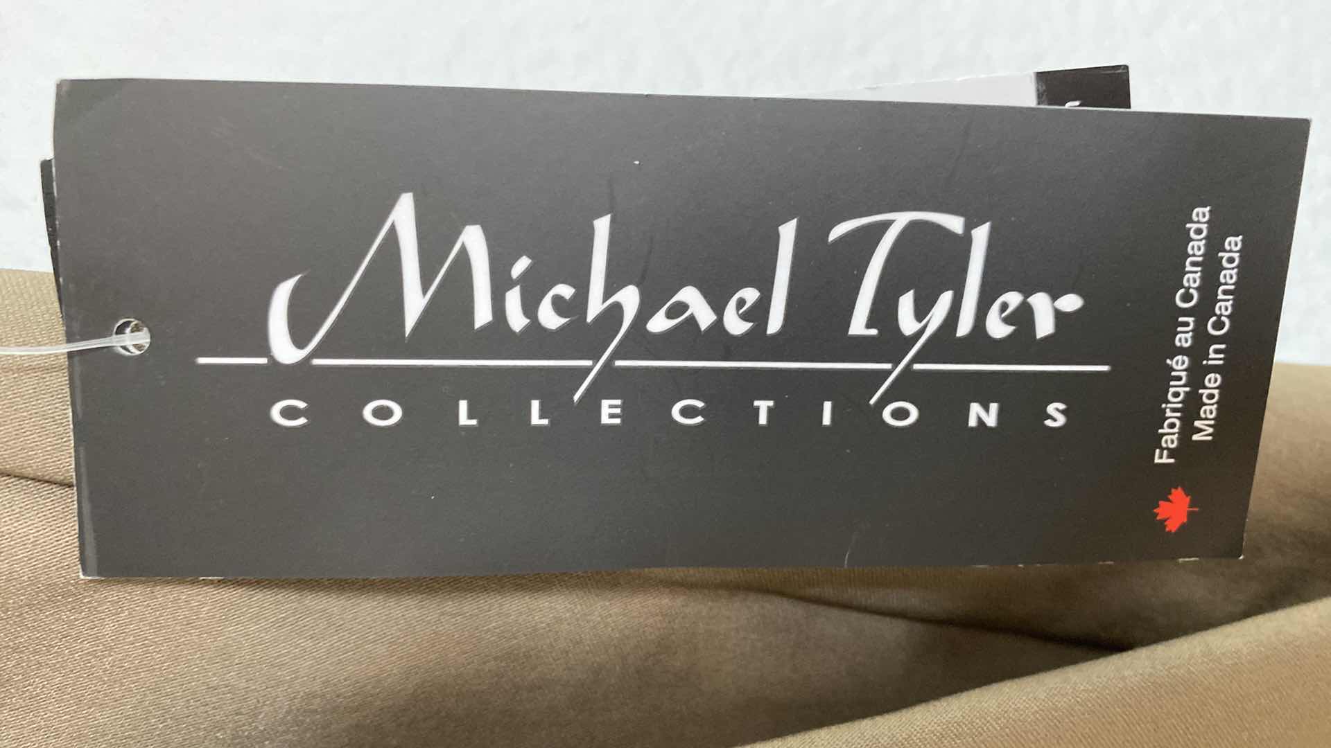 Photo 1 of NWT WOMEN’S SIZE 16 MICHAEL TYLER PULL ON PANTS 