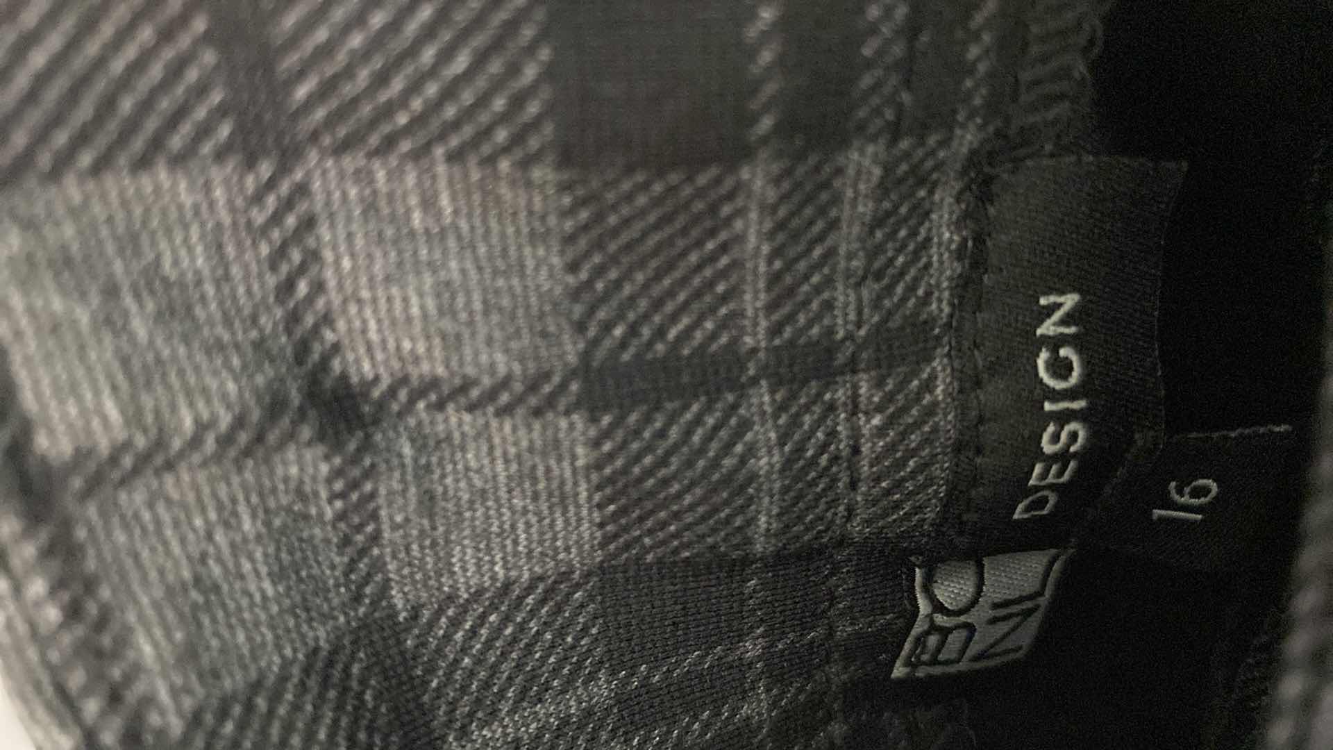 Photo 1 of NWT WOMEN’S SIZE 16 BCNL DESIGN PLAID PANTS 