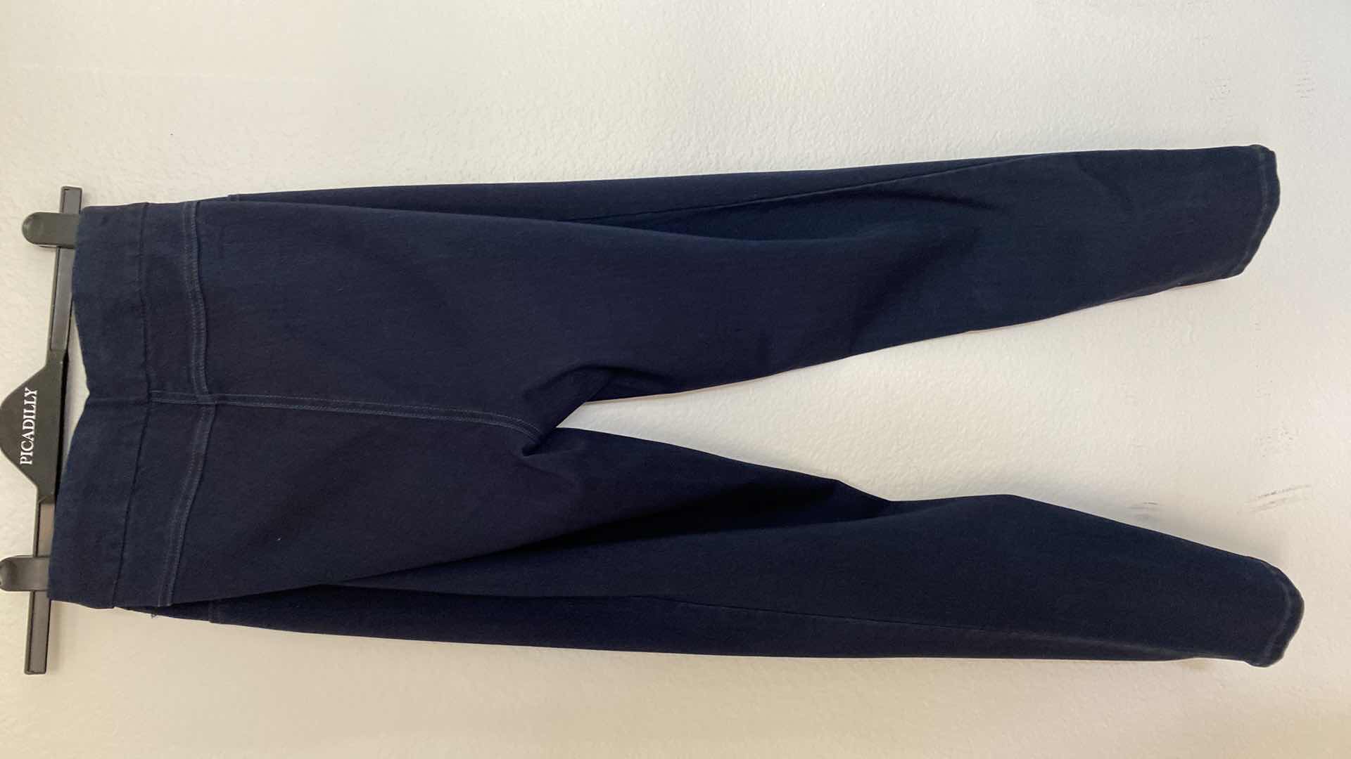 Photo 1 of NWT WOMEN’S SIZE 12 TRU-LUXE JEANS PULL ON PANTS 