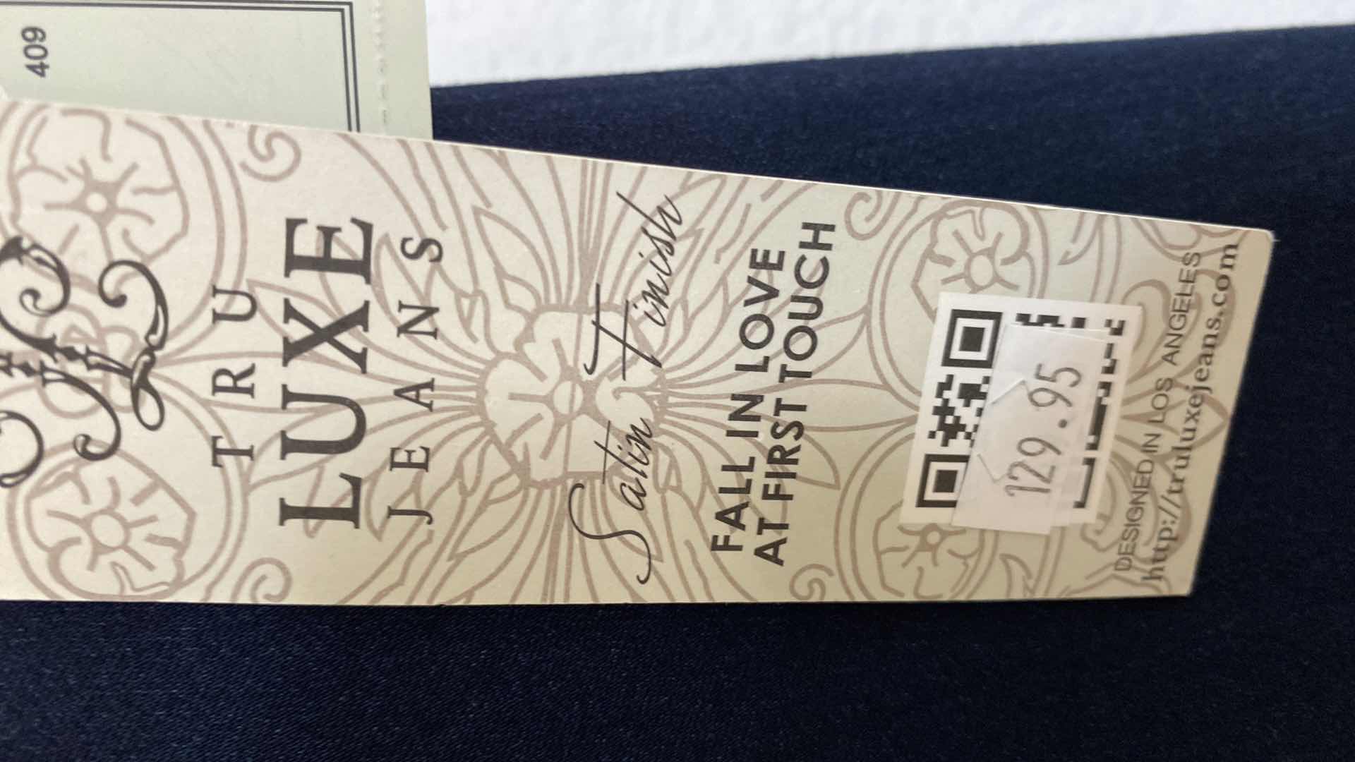 Photo 1 of NWT WOMEN’S SIZE 12 TRU-LUXE JEANS PULL ON PANTS 