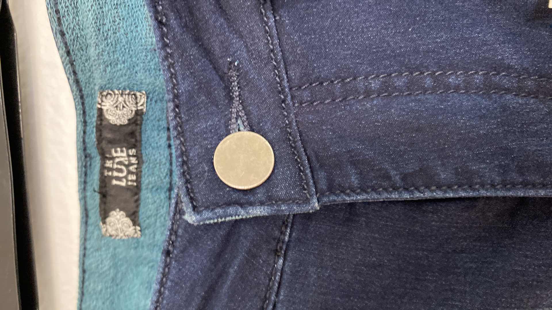 Photo 1 of NWT WOMEN’S SIZE 16 TRU-LUXE JEANS PULL ON PANTS 