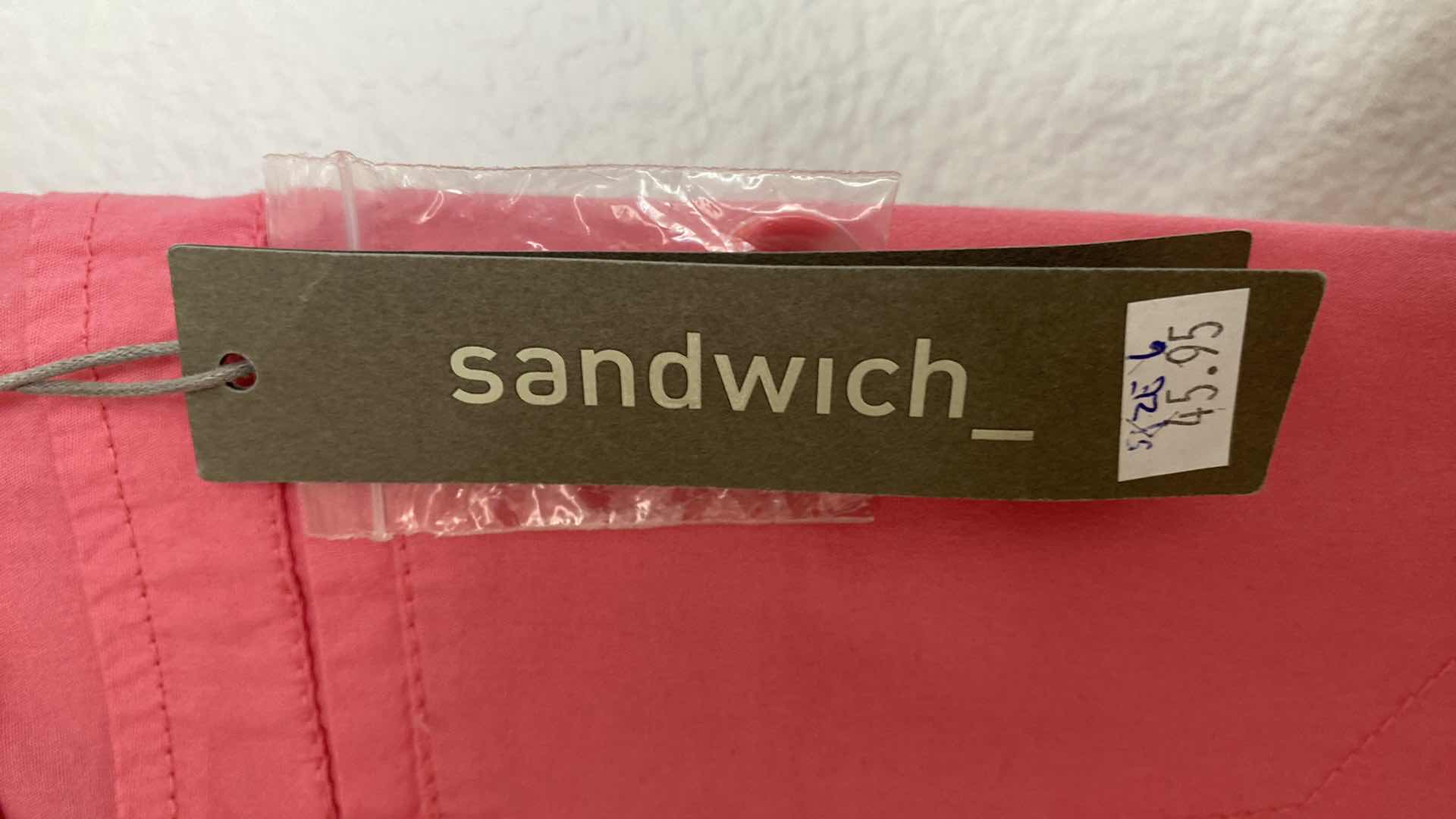 Photo 1 of NWT WOMEN’S SIZE 6 SANDWICH LIGHT WEIGHT PANTS 