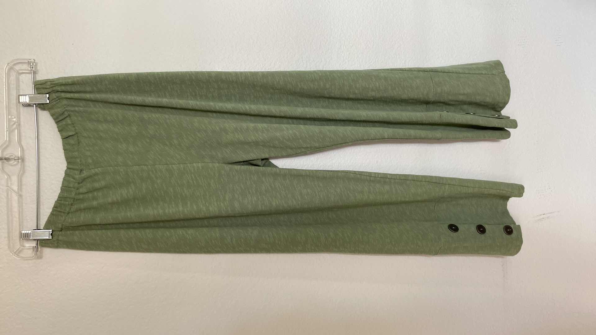 Photo 1 of NWT WOMEN’S SIZE XL CHALET KNIT PANTS 