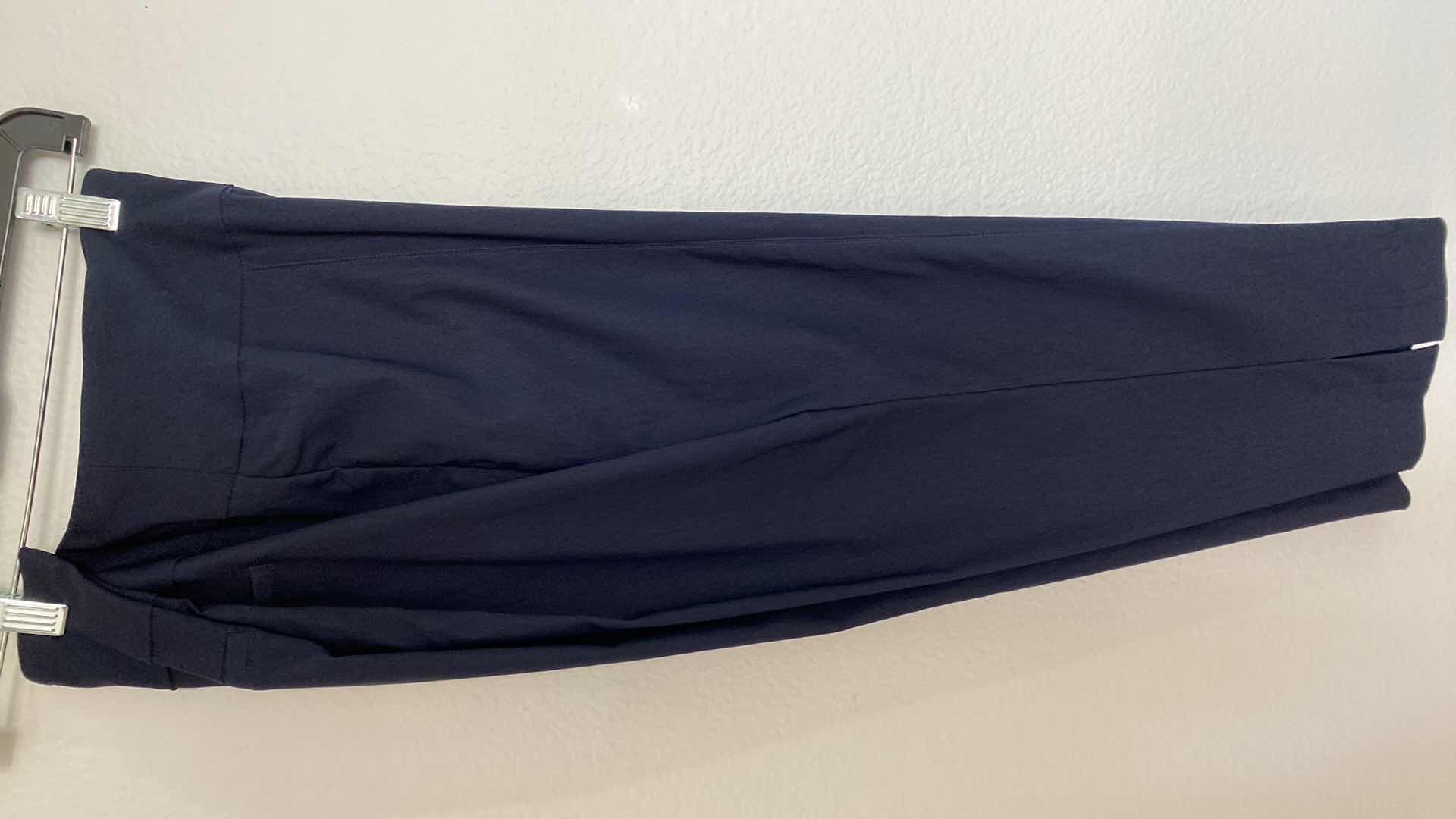 Photo 1 of NWT WOMEN’S SIZE 10 LULU-B STRETCH PULL ON ANKLE PANTS 