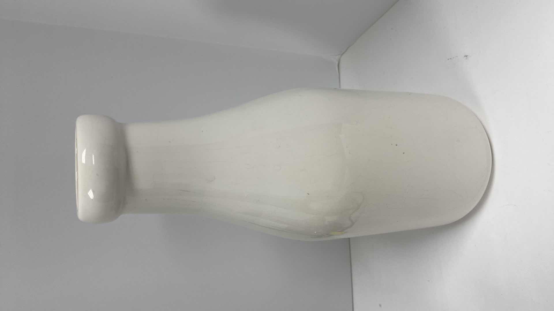 Photo 1 of ASSORTED HOUSEHOLD ITEMS