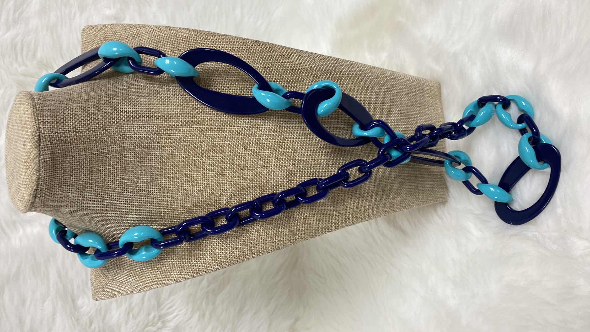 Photo 1 of MADE IN ITALY NECKLACE  COSTUME JEWELRY 