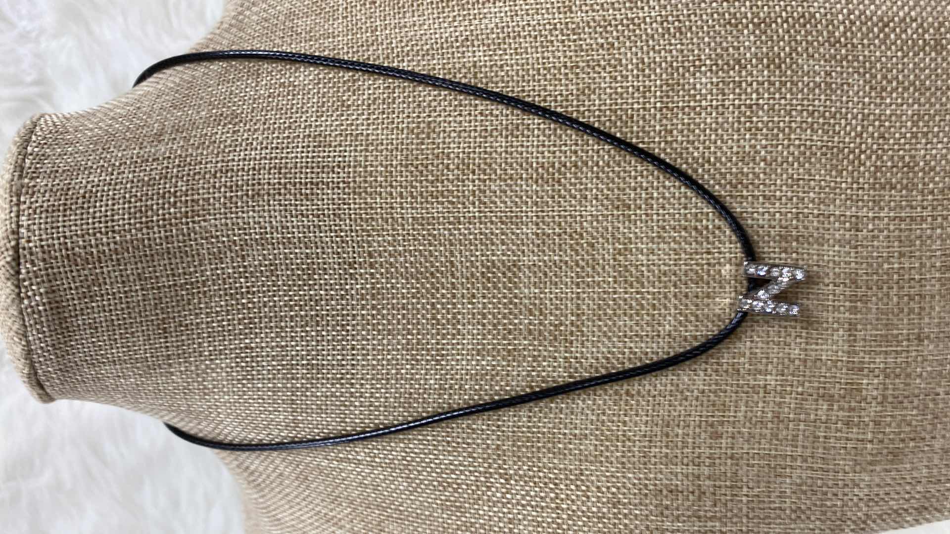 Photo 1 of NEW 3- PIECES COSTUME JEWELRY 