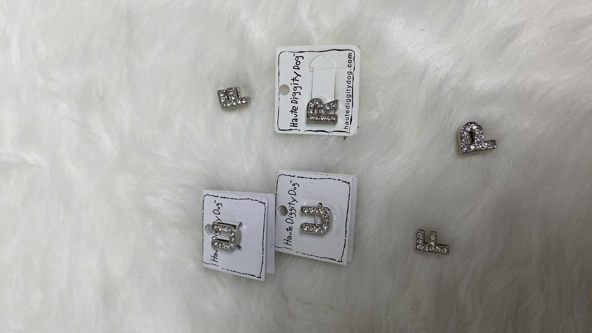 Photo 1 of NEW 12-PIECES COSTUME JEWELRY 