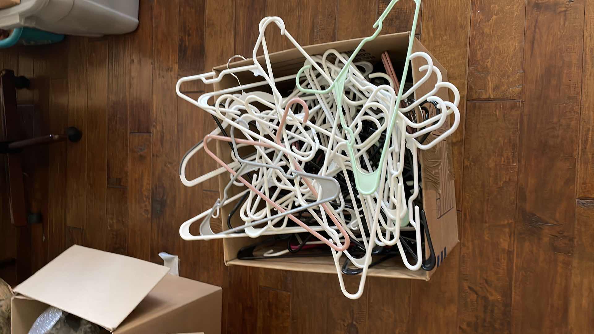 Photo 1 of BOX PLASTIC HANGERS