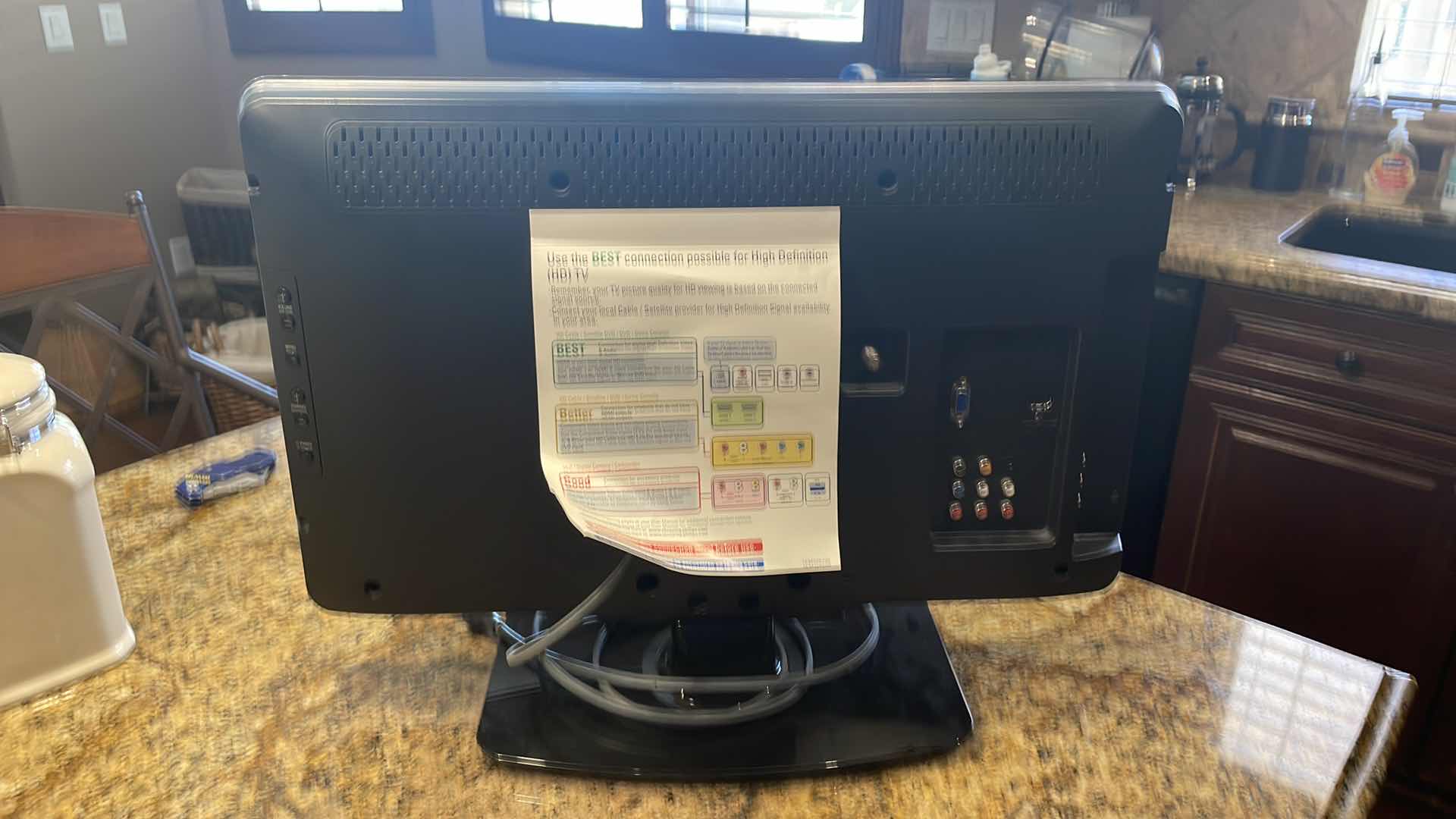 Photo 1 of 19” PHILLIPS TV