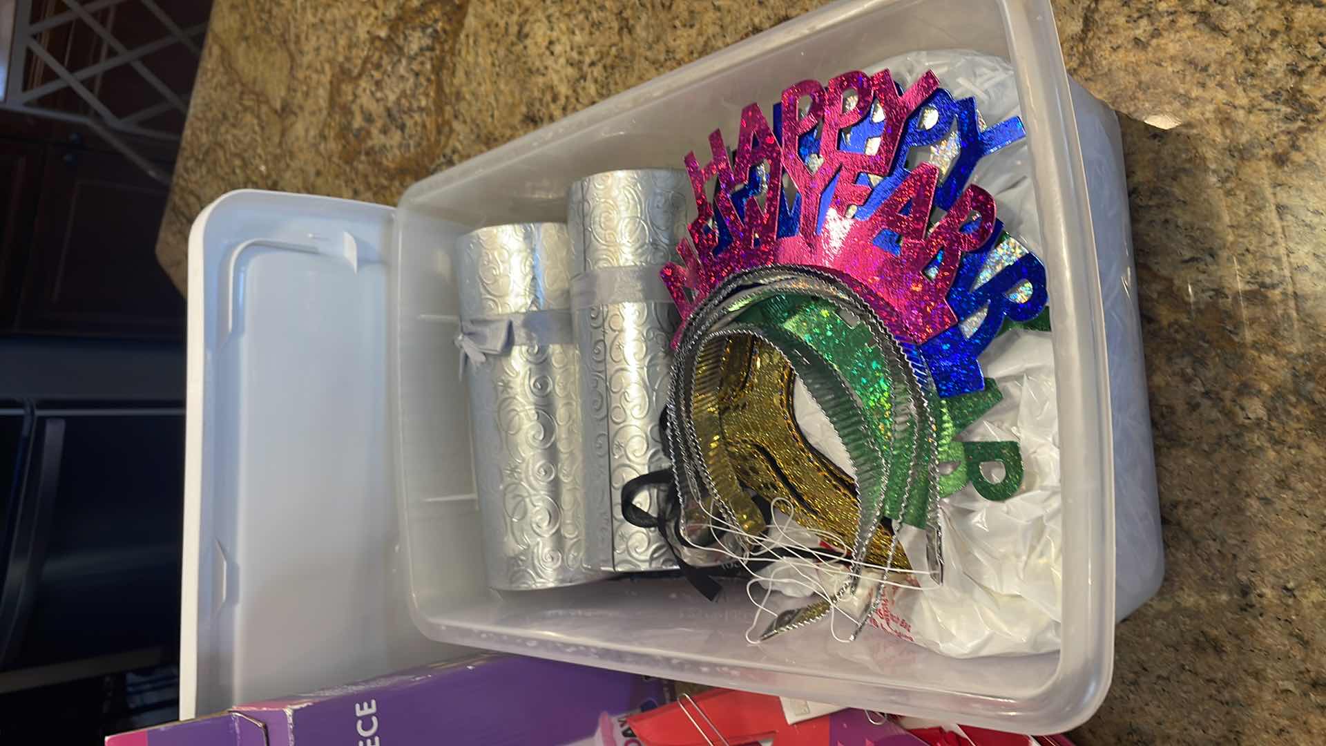 Photo 3 of CELEBRATION HOLIDAY BOX