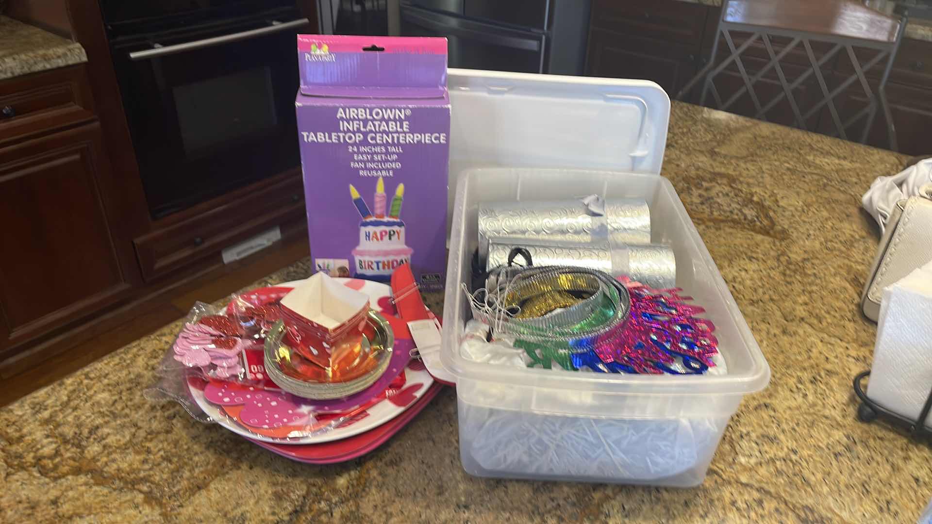 Photo 4 of CELEBRATION HOLIDAY BOX