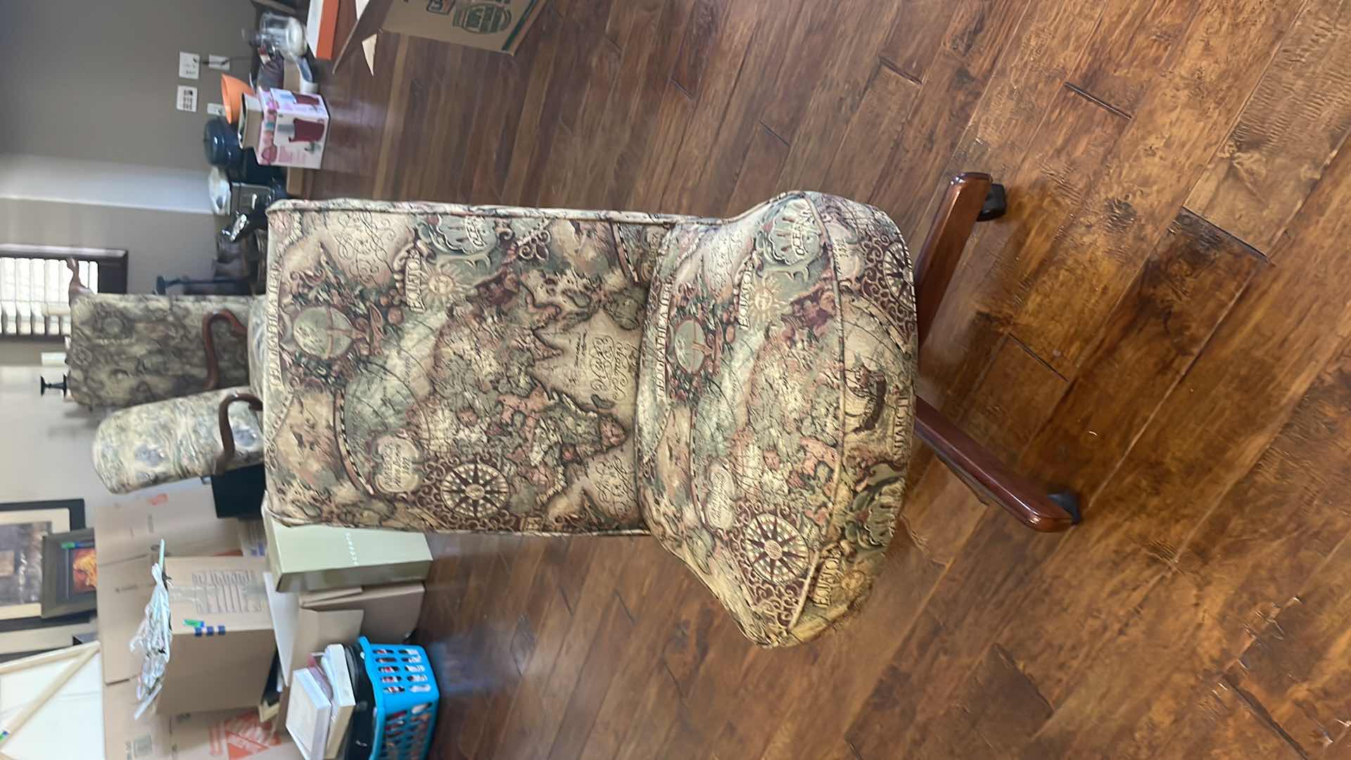 View 2 of GEOGRAPHICA DESK CHAIR 21”x 18” x 39”H