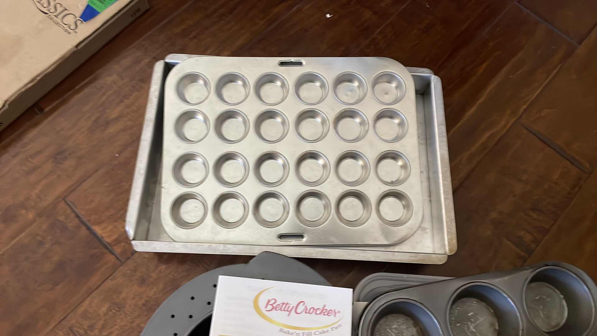 Photo 1 of ASSORTED BAKING PANS