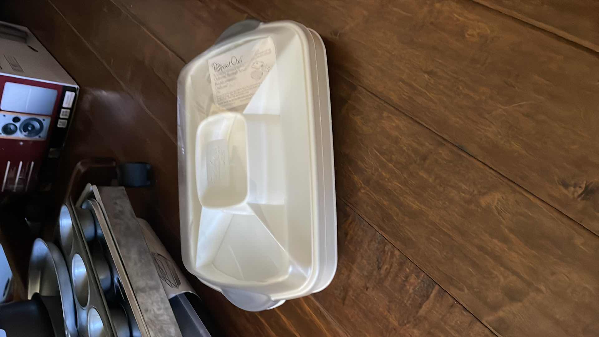 Photo 1 of CHILLZANE RECTANGLE SERVER 
PAMPERED CHEF