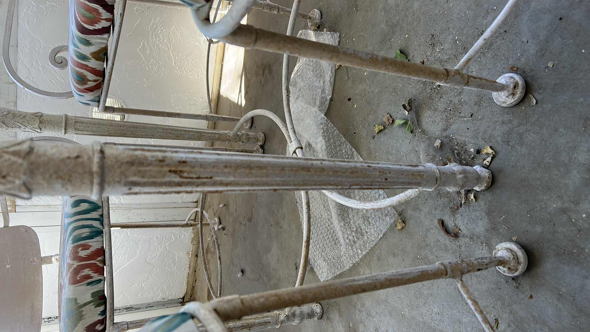 Photo 1 of VINTAGE METAL PATIO DINING SET, ANTIQUE WHITE WITH GLASS TOP 42' ROUND AND 4 CHAIRS