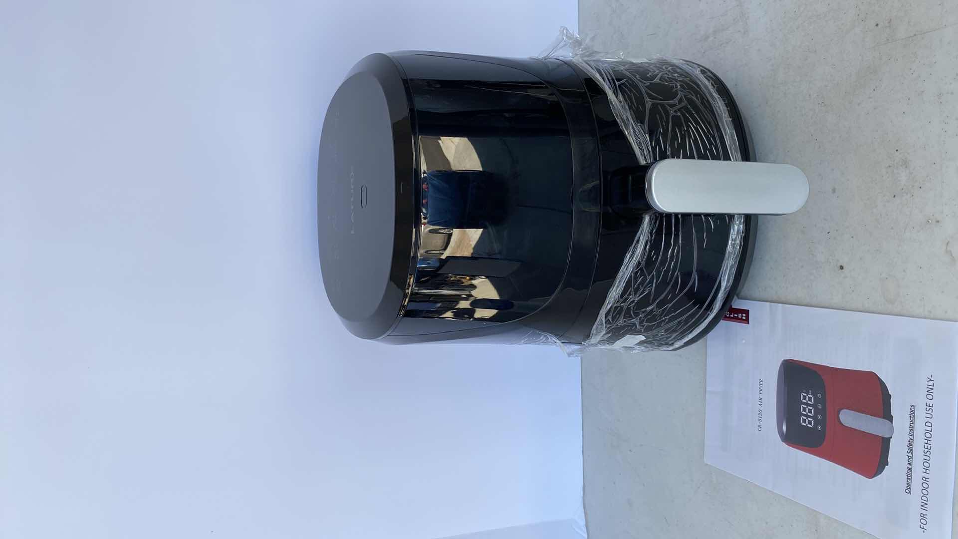 Photo 1 of LATURE AIR FRYER NEW