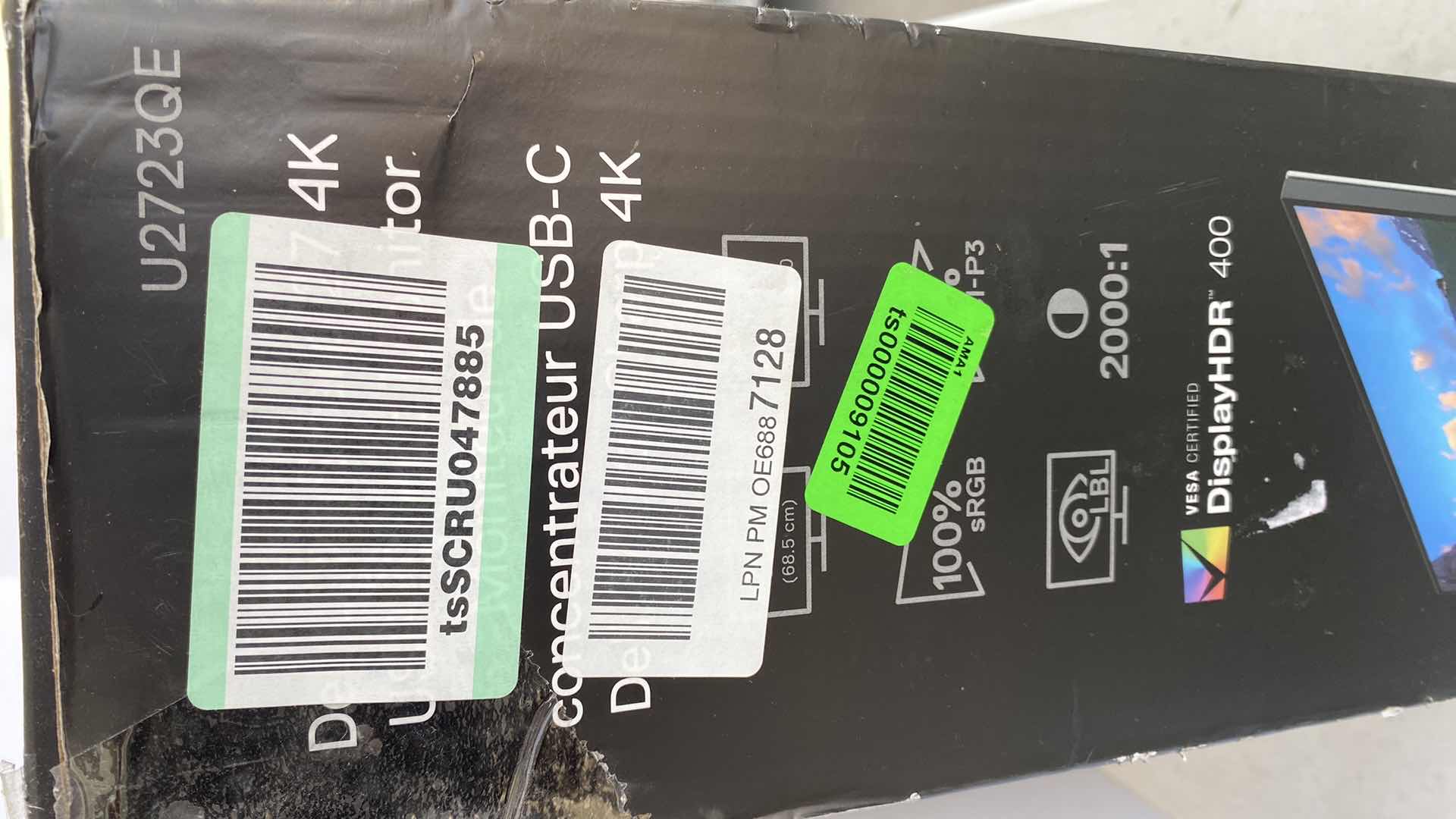 Photo 3 of DELL ULTRA SHARP 27” 4K USB-C HUB MONITOR