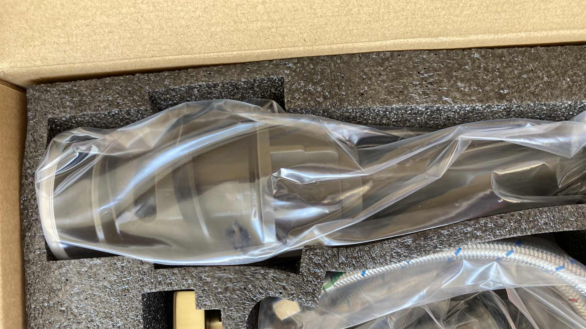 Photo 3 of KENES SINGLE LEVER BASIN FAUCET BRUSHED GOLD