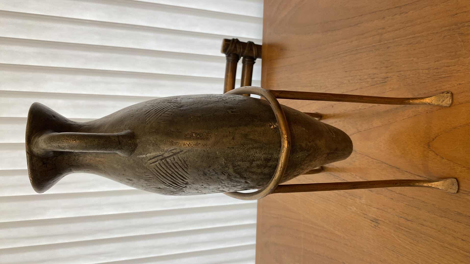 Photo 1 of POTTERY VASE W/METAL STAND H18”