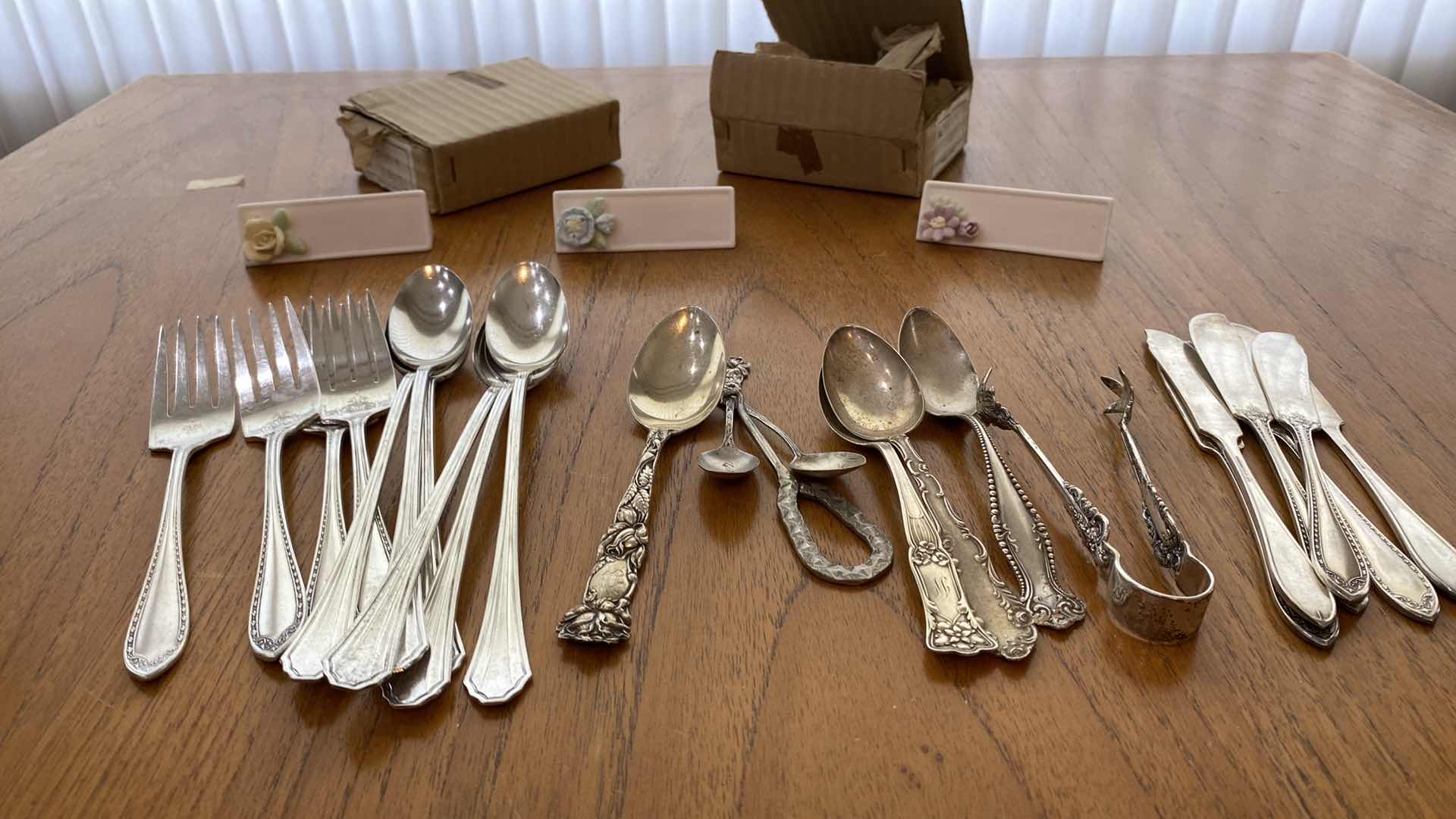 Photo 1 of COMMUNITY PLATE SILVER AND OTHER BRANDS, 8 PLACECARDS