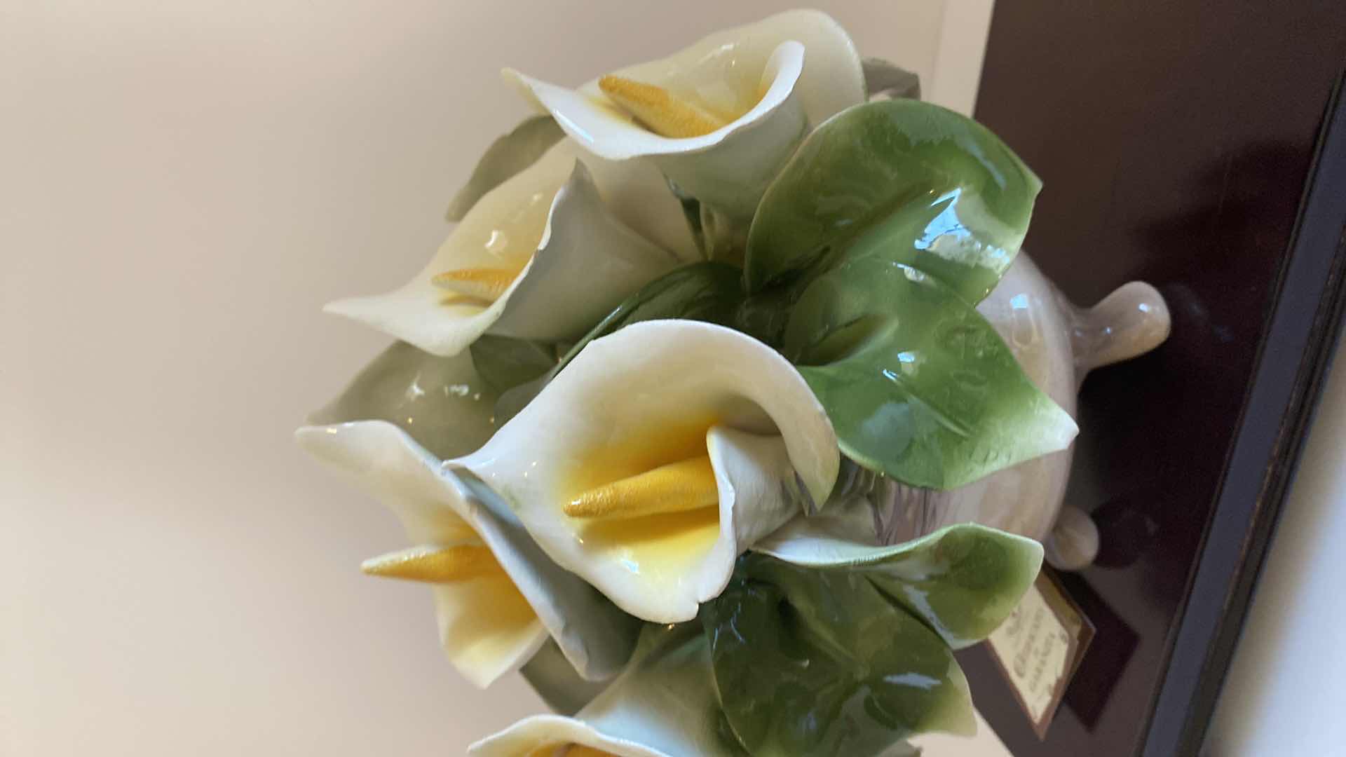 Photo 6 of CAPODIMONTE FLORALS LARGEST 8” x 8 1/2”