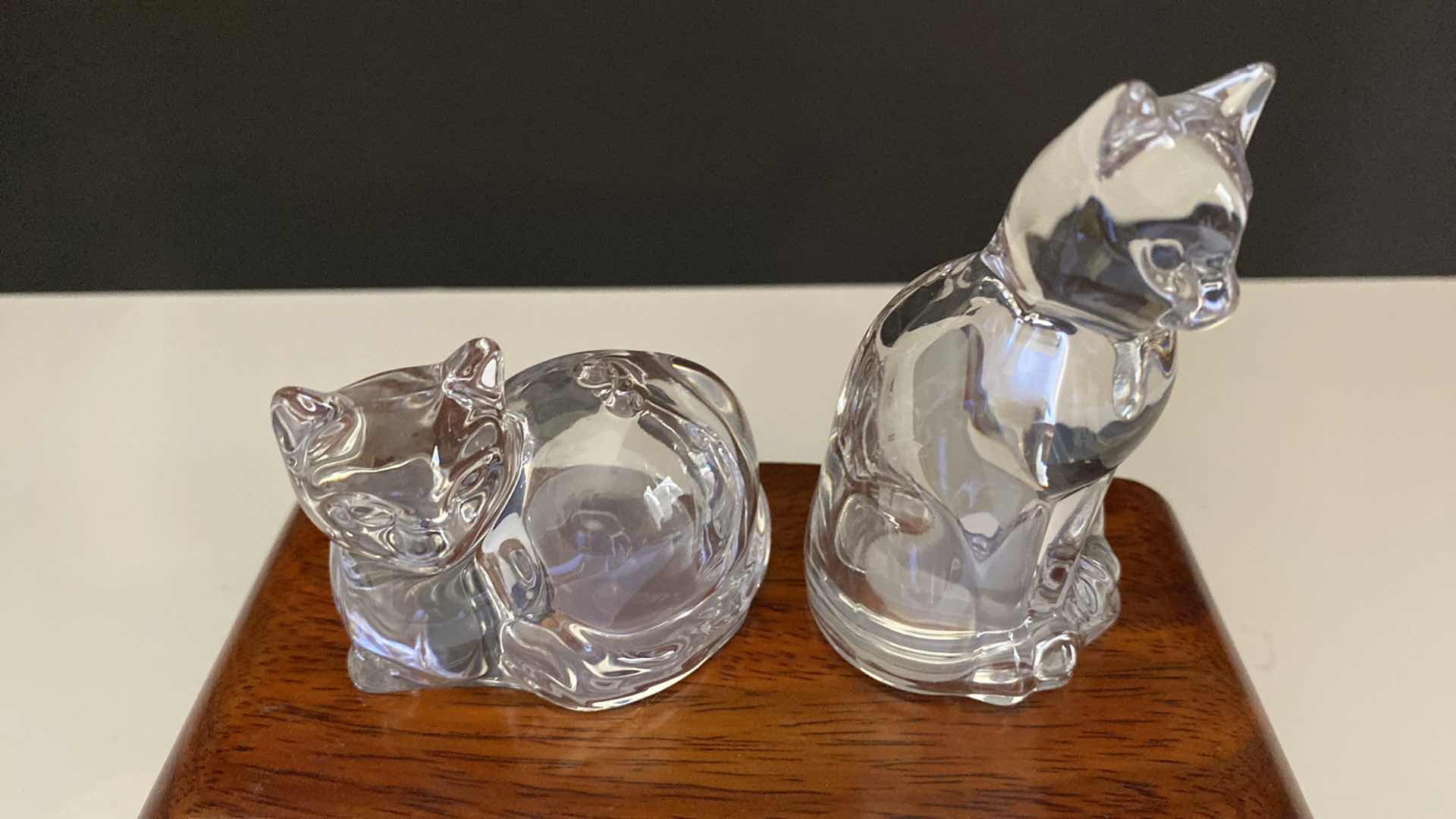 Photo 1 of GORHAM GERMANY CRYSTAL CAT SALT & PEPPER SHAKERS TALLEST 3.5”