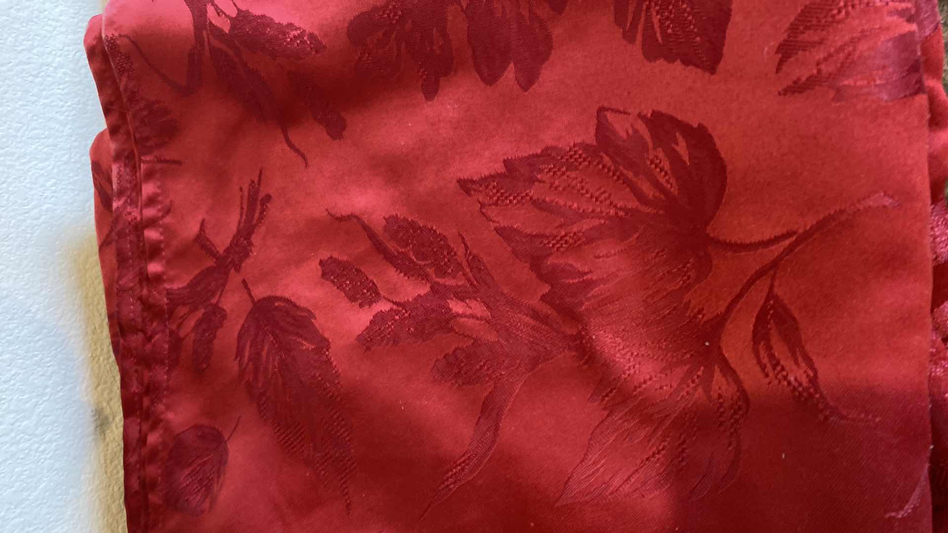 Photo 6 of 8 PLACEMATS NAPKINS AND TABLECLOTHS AND MORE