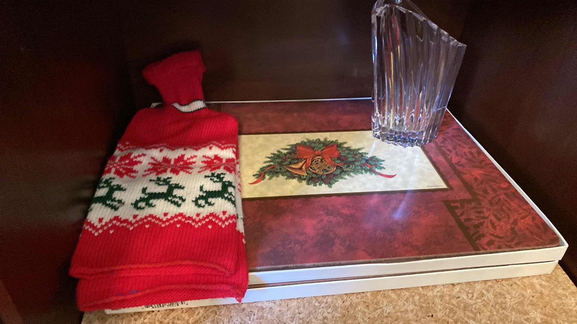 Photo 1 of CONTENTS IN CHINA CABINET PLACEMATS CHARGERS NAPKINS VASE