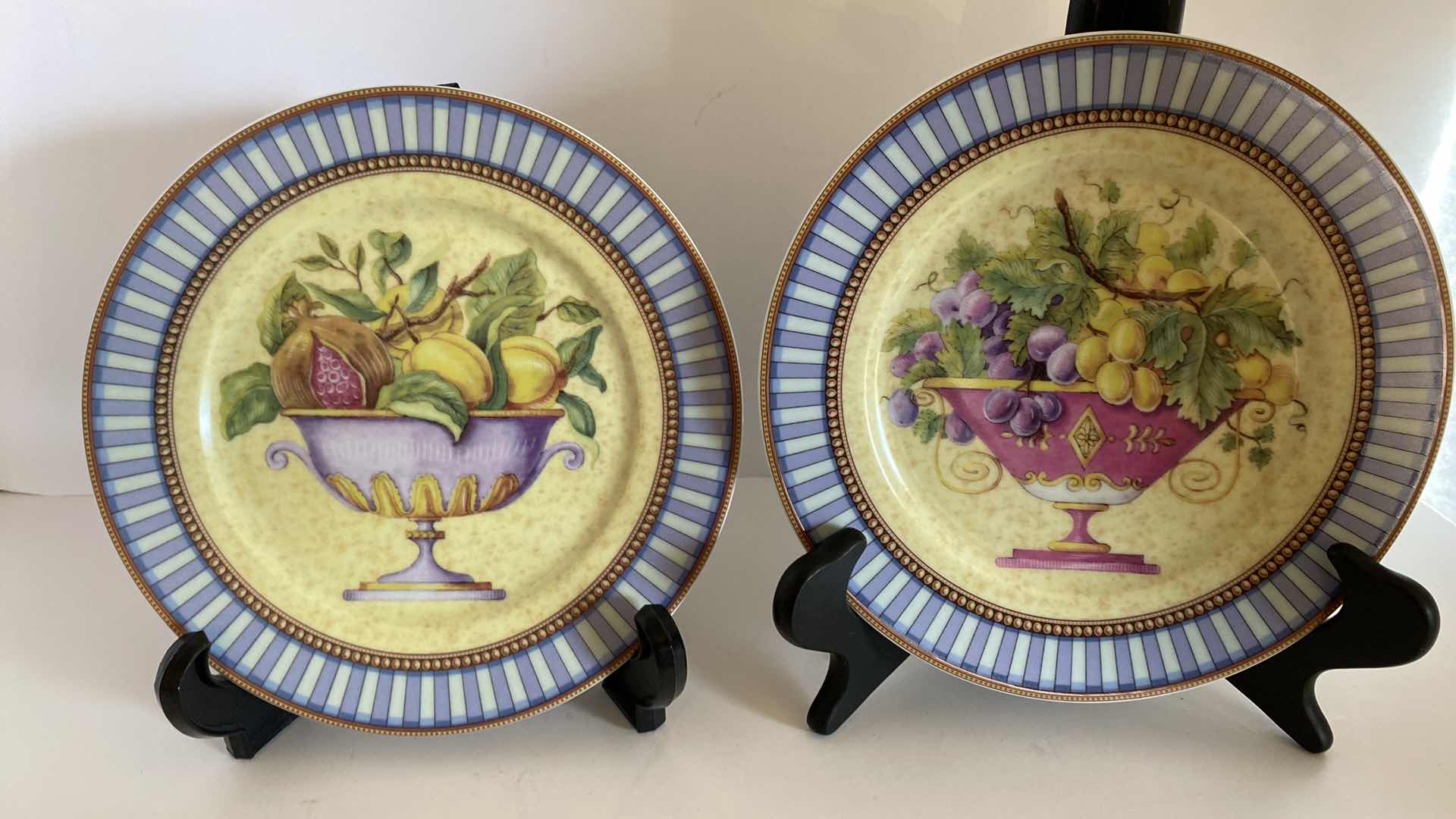Photo 2 of 4 LIMOGES I. GODINGER COLLECTOR PLATES 7 1/2”