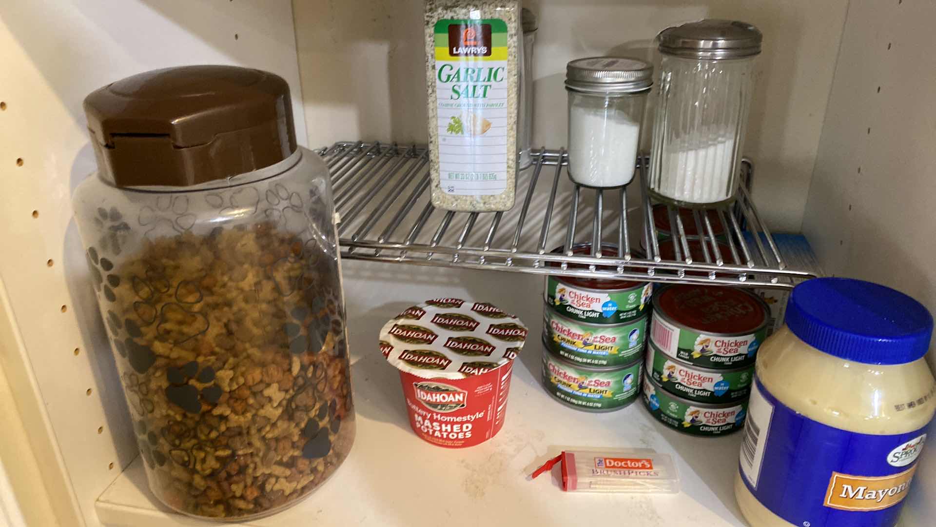 Photo 7 of CONTENTS OF KITCHEN PANTRY